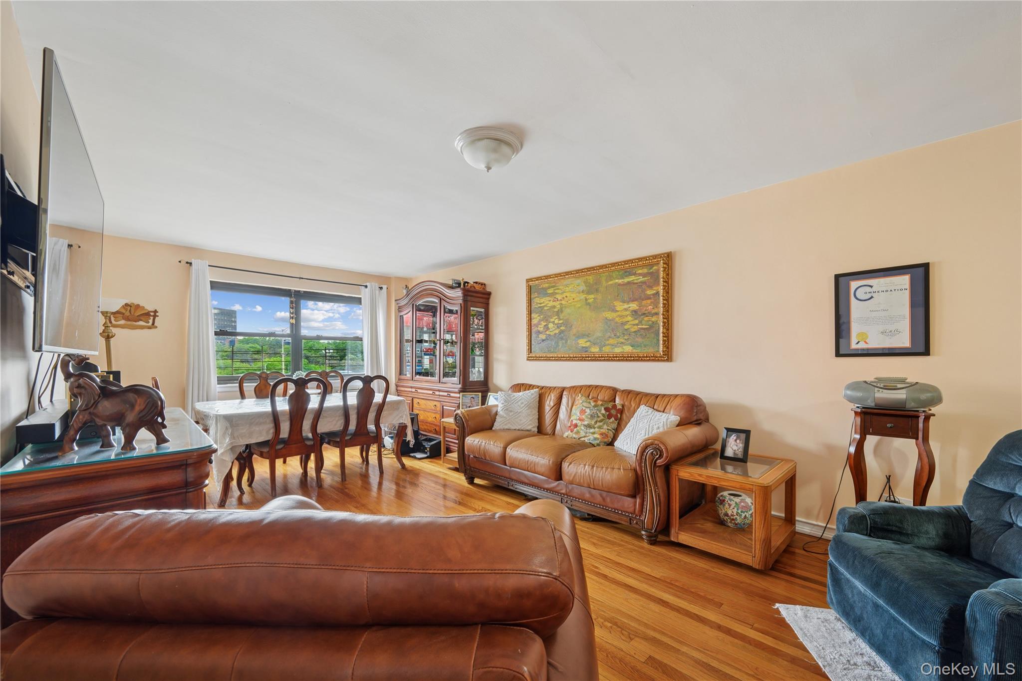 94-30 60 Ave 3h Property Photo 1