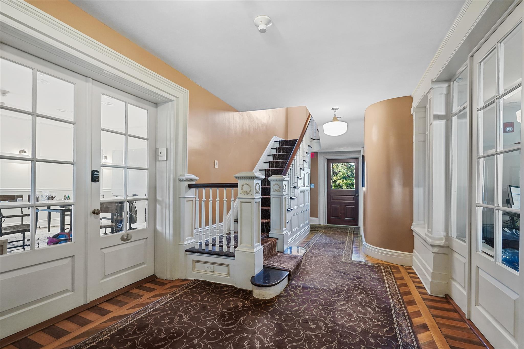 413-415 Bedford Road Property Photo 5
