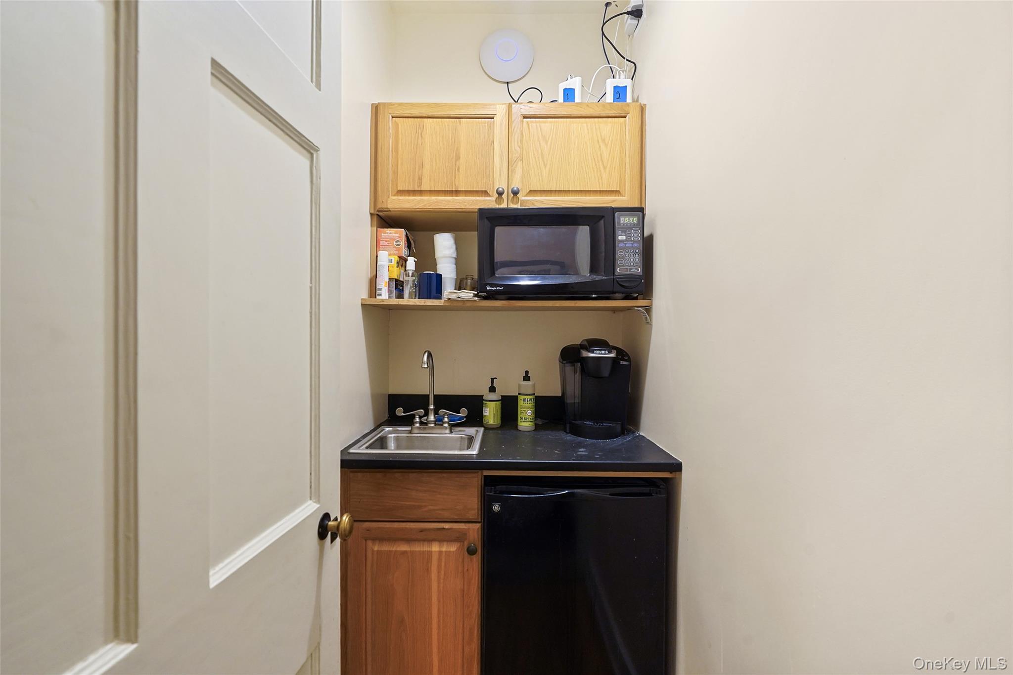 413-415 Bedford Road Property Photo 16
