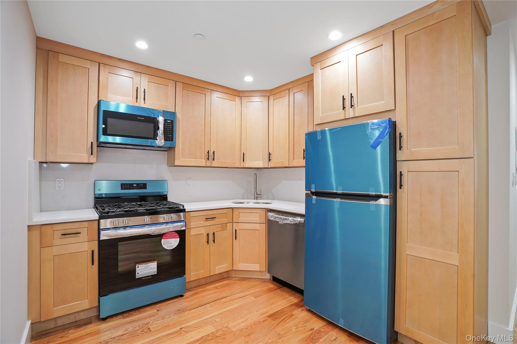 6014 Menahan Street Property Photo 11