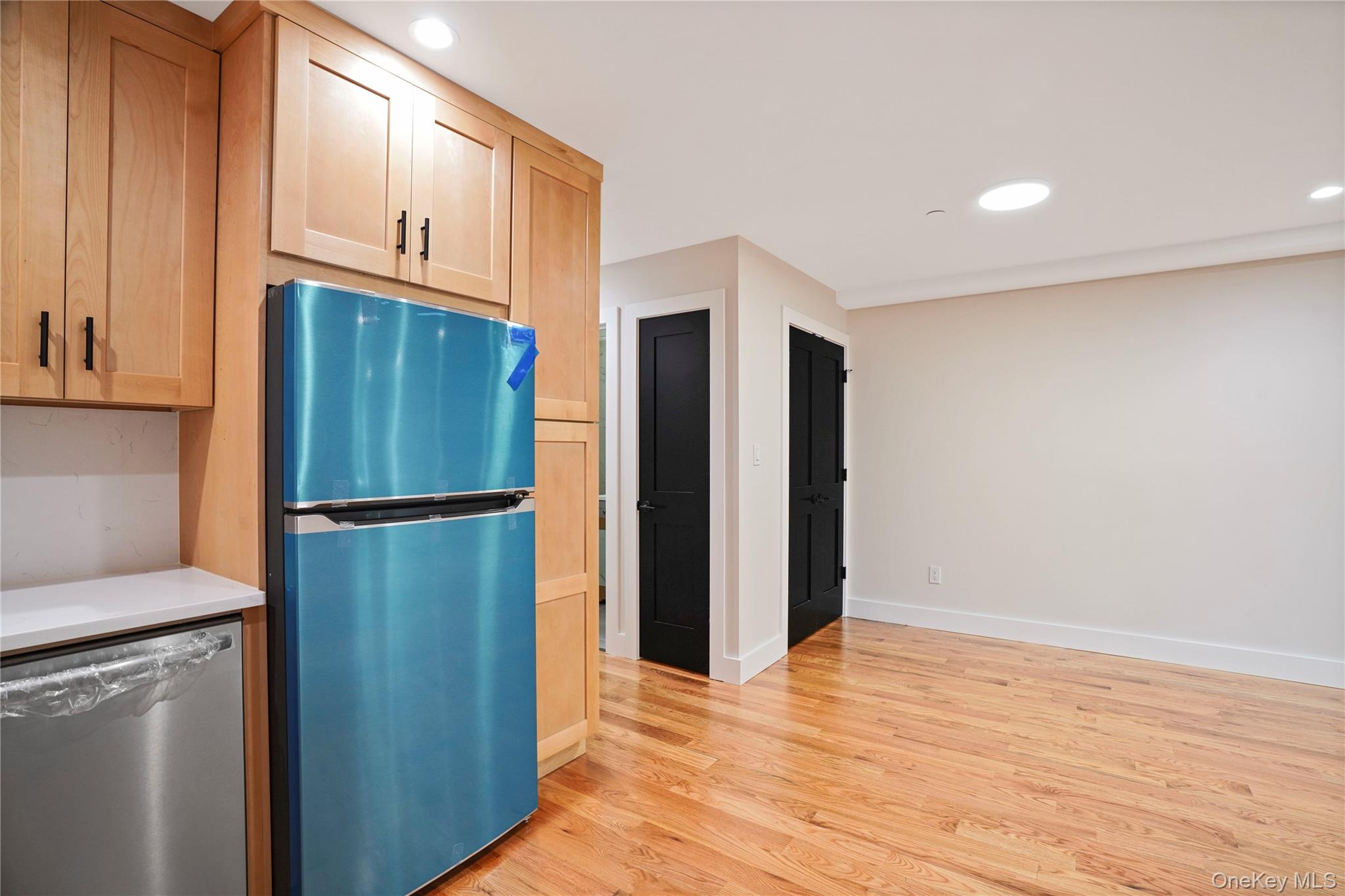 6014 Menahan Street Property Photo 12