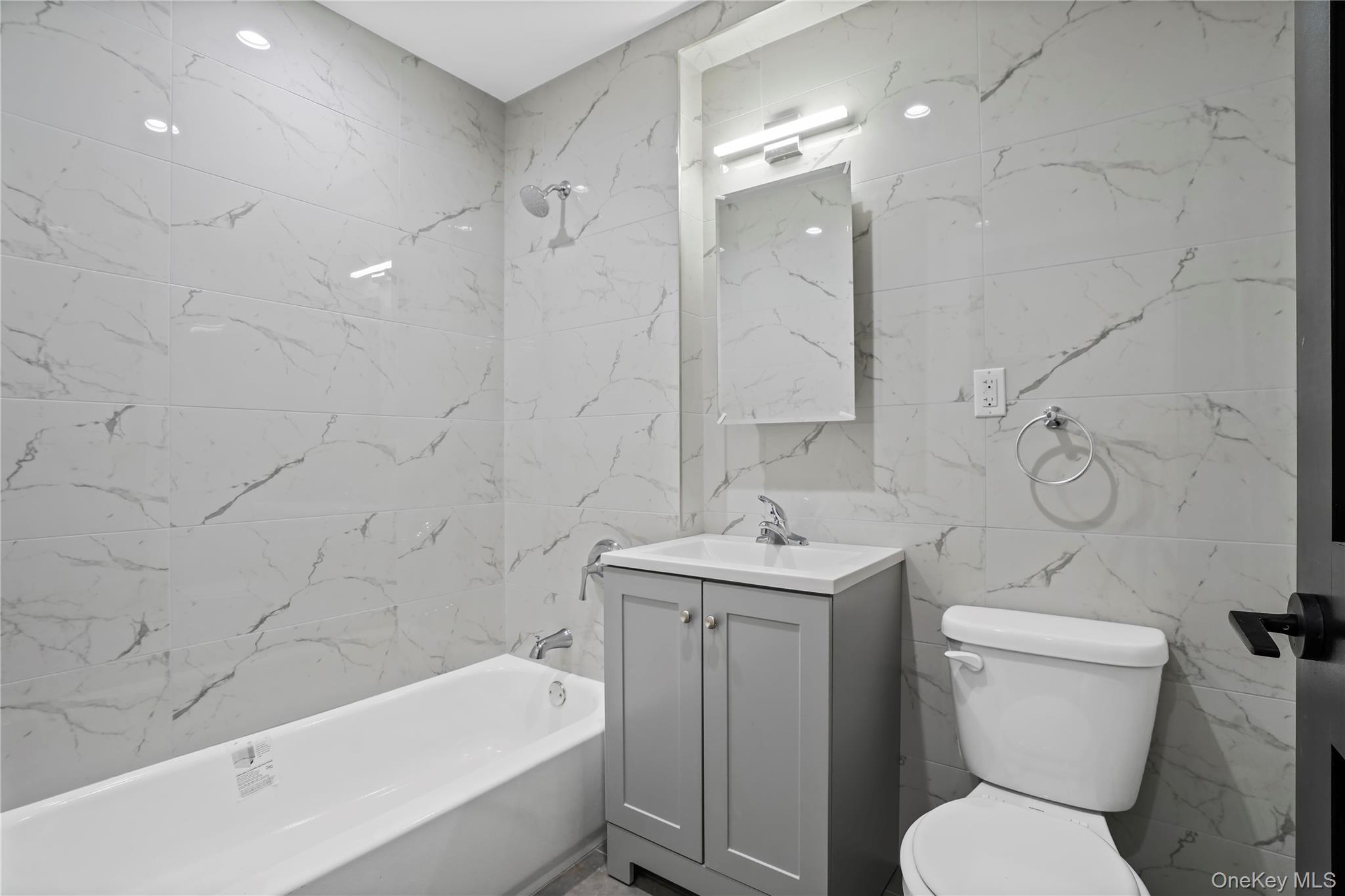 6014 Menahan Street Property Photo 17