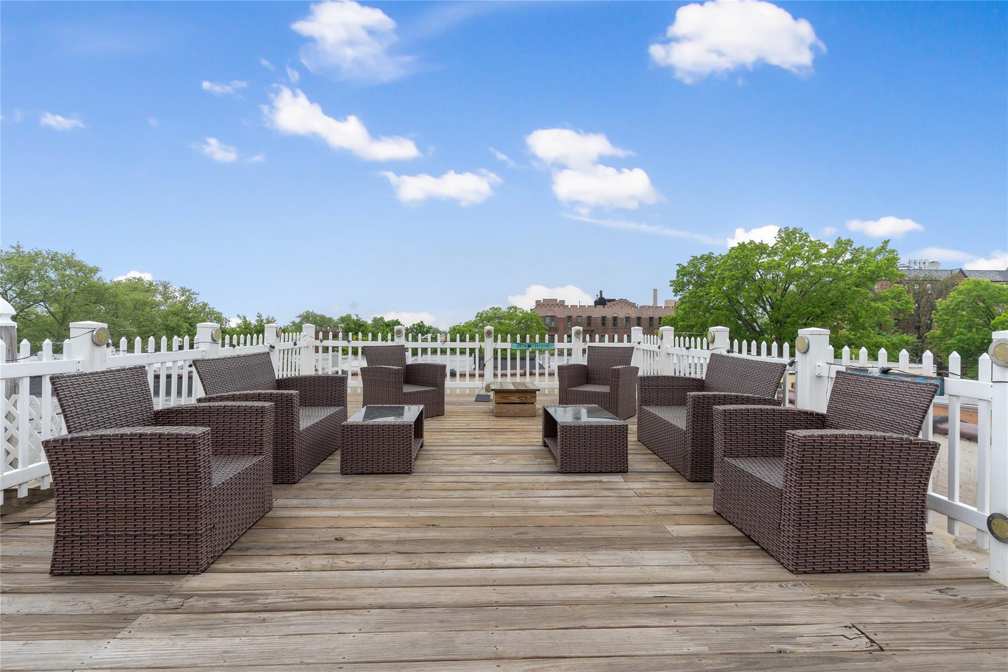 2112 22nd Drive Property Photo 1