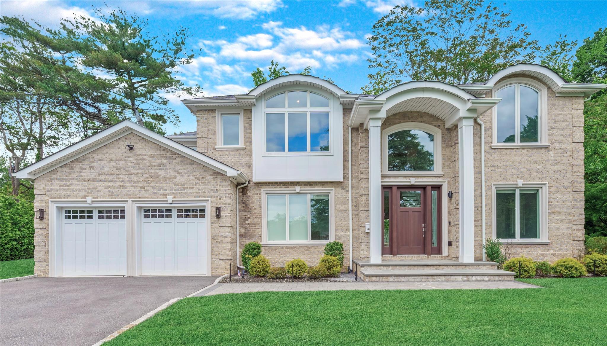 15 Grenfell Drive Property Photo 1