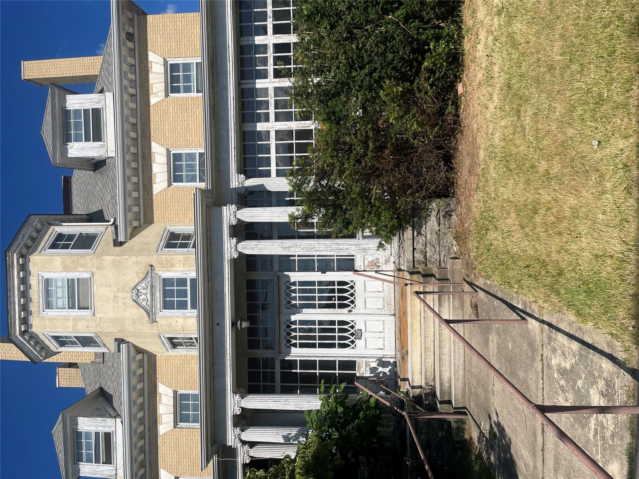 165 Summit Avenue Property Photo 2