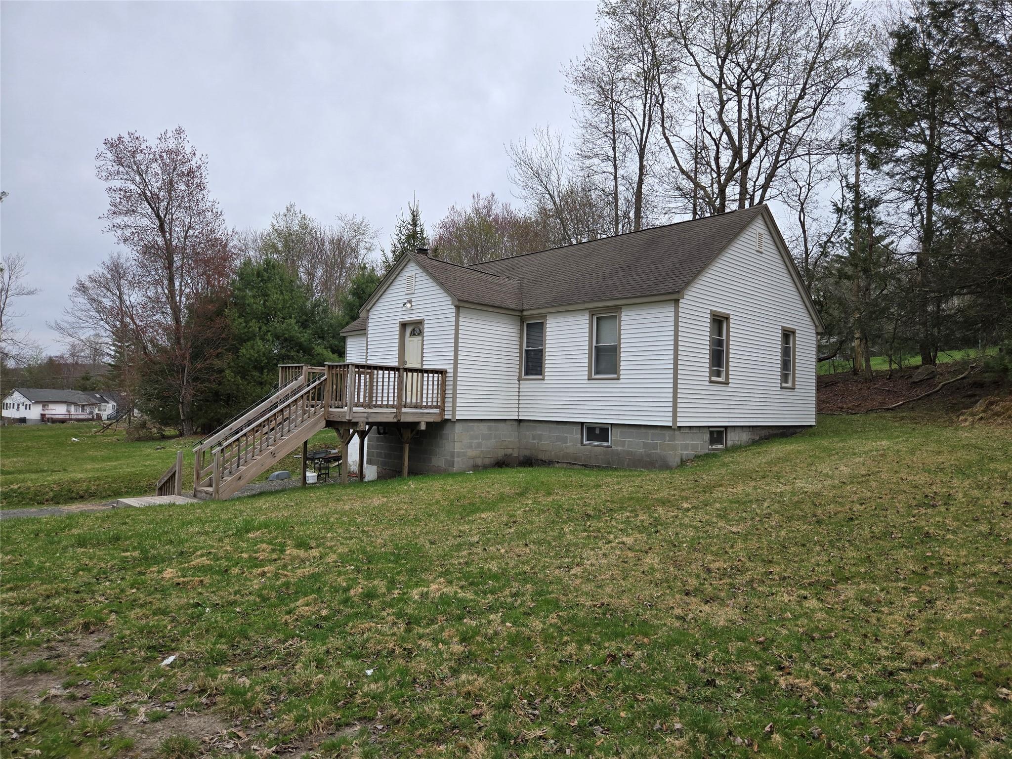328 N Fraser Property Photo 1
