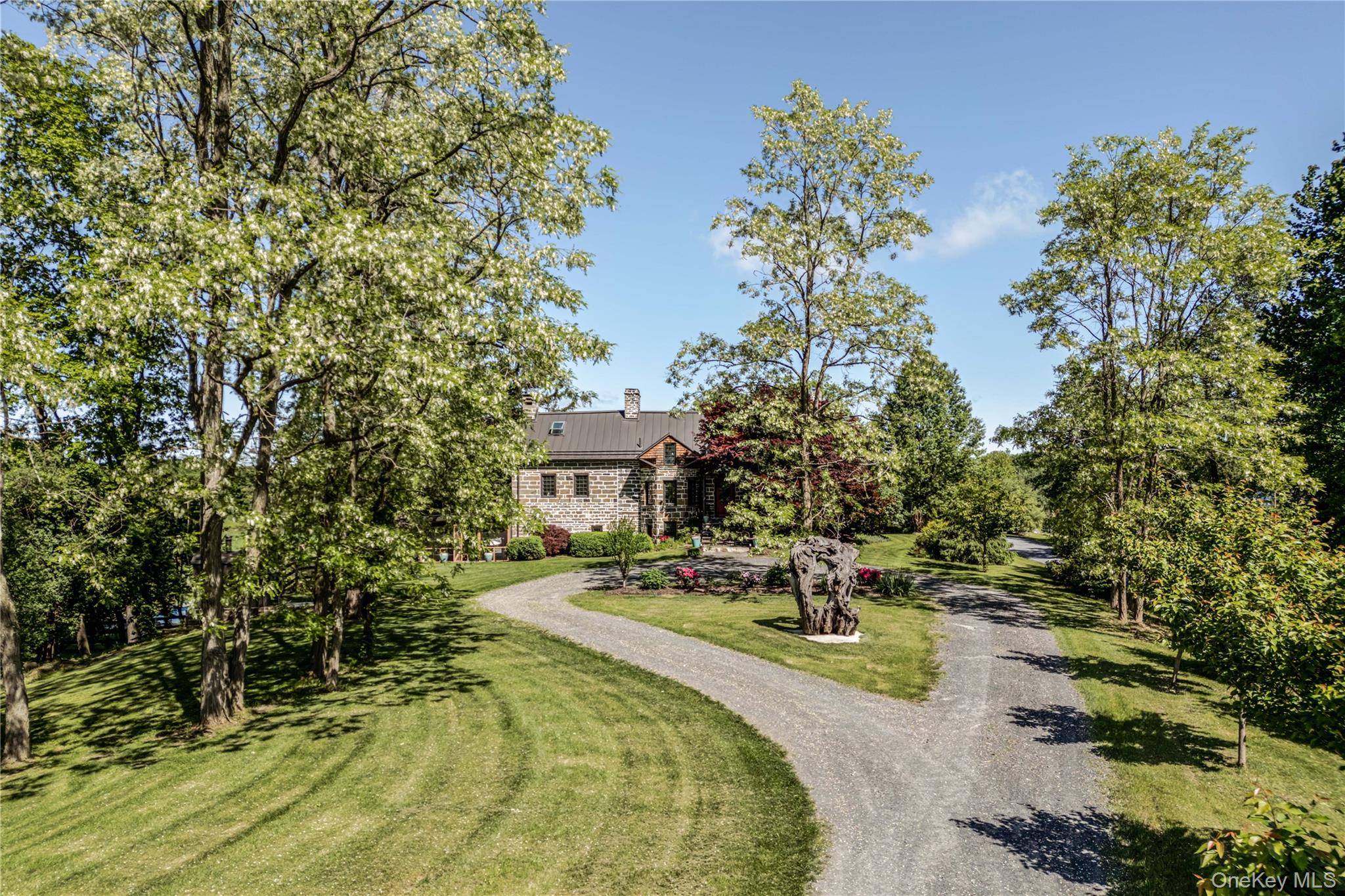 26 Roberson Avenue Property Photo 42