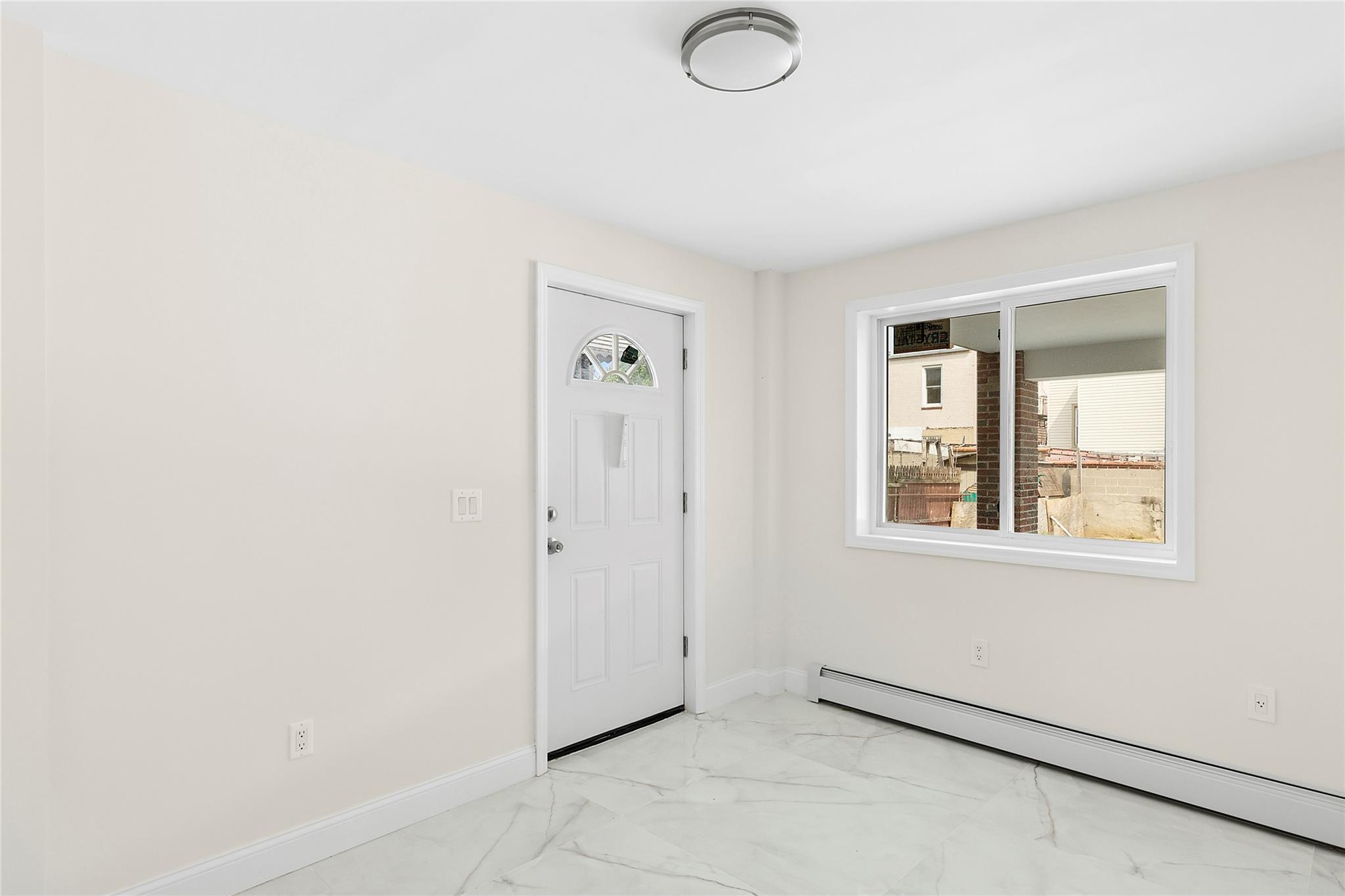 104-47 49 Avenue Property Photo 7