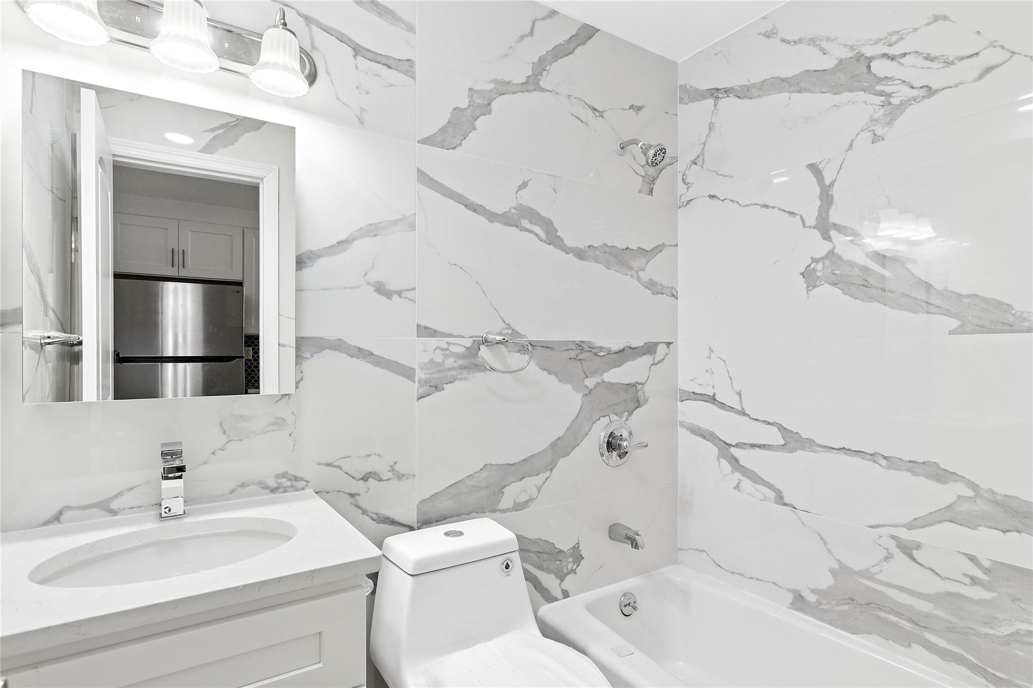 104-49 49 Avenue Property Photo 10