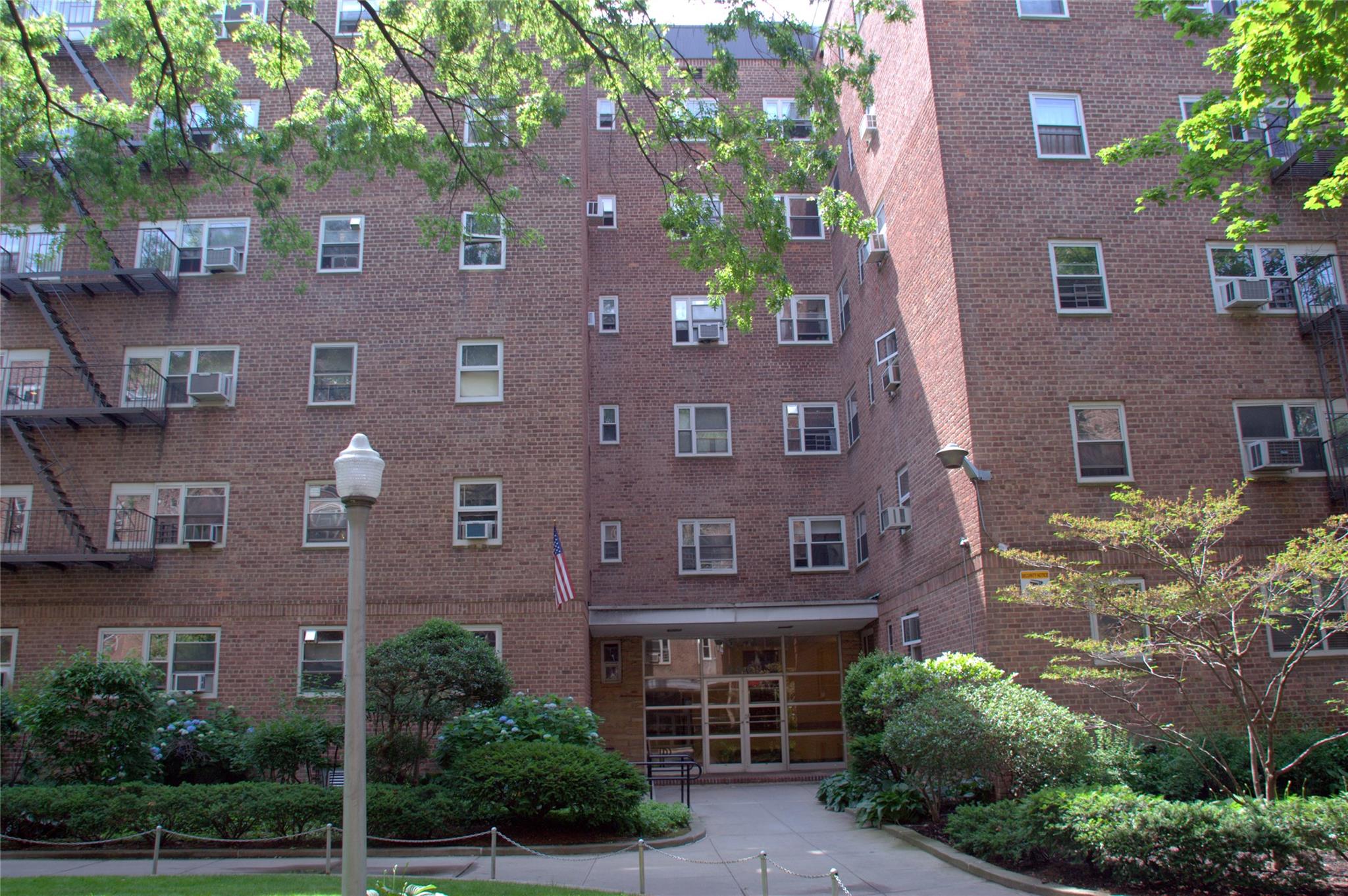 44-59 Kissena Boulevard 6N Property Photo 1