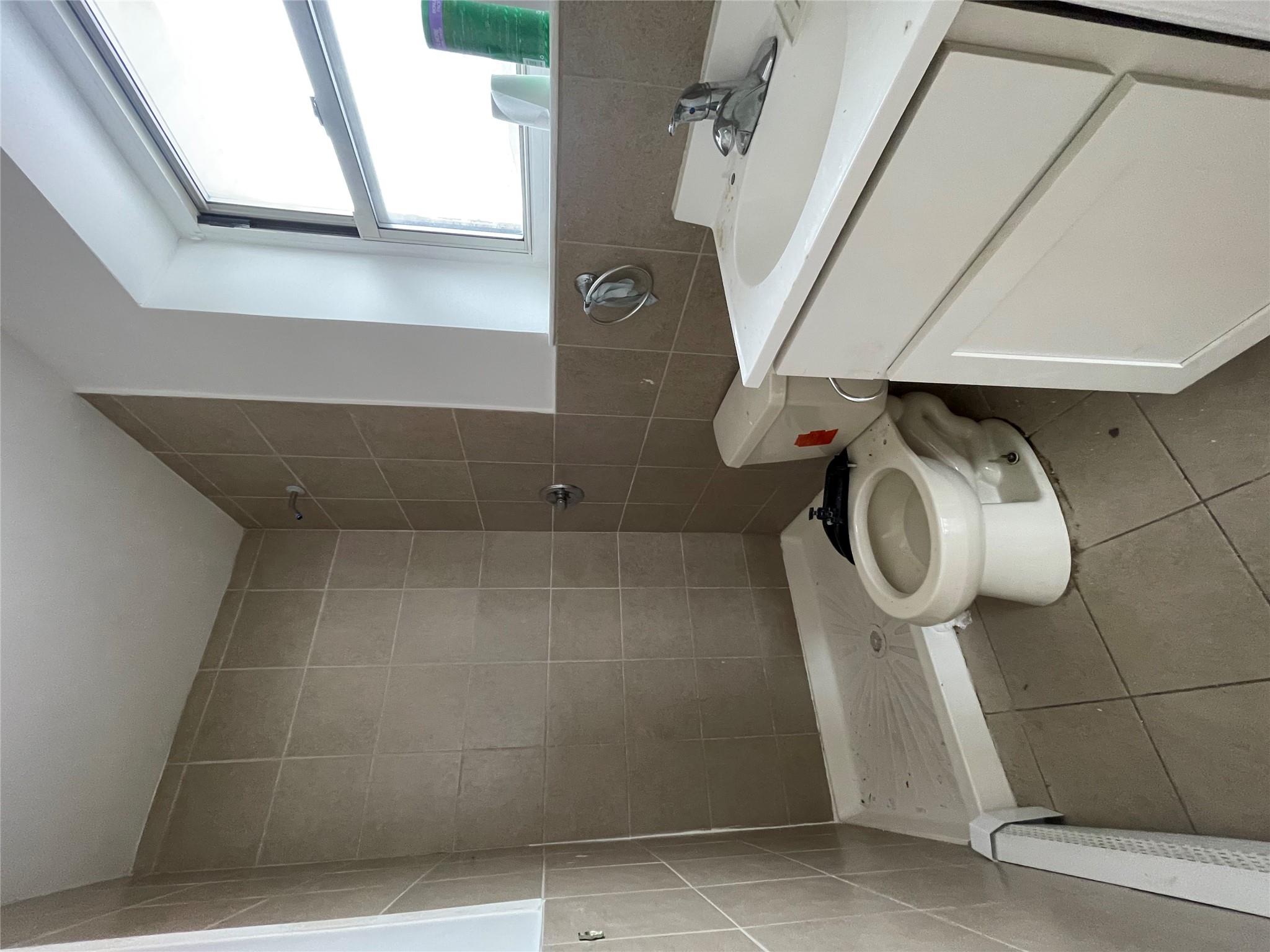 2110 Light Street Property Photo 27