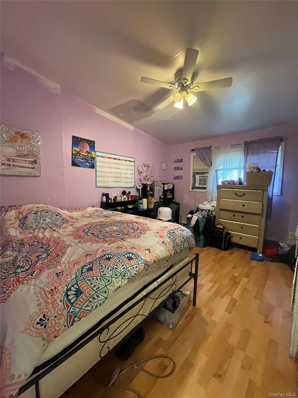 230 Park Avenue Property Photo 4