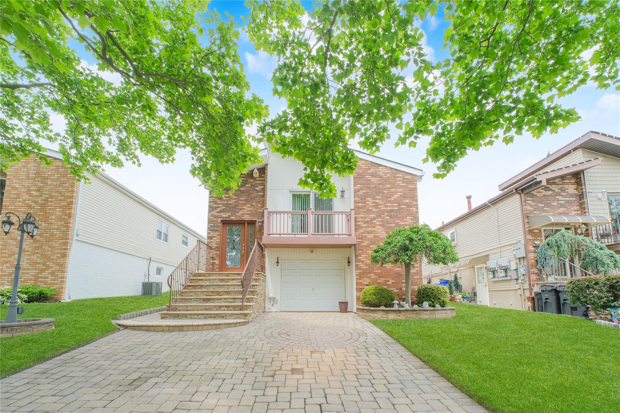 63 Dorval Avenue