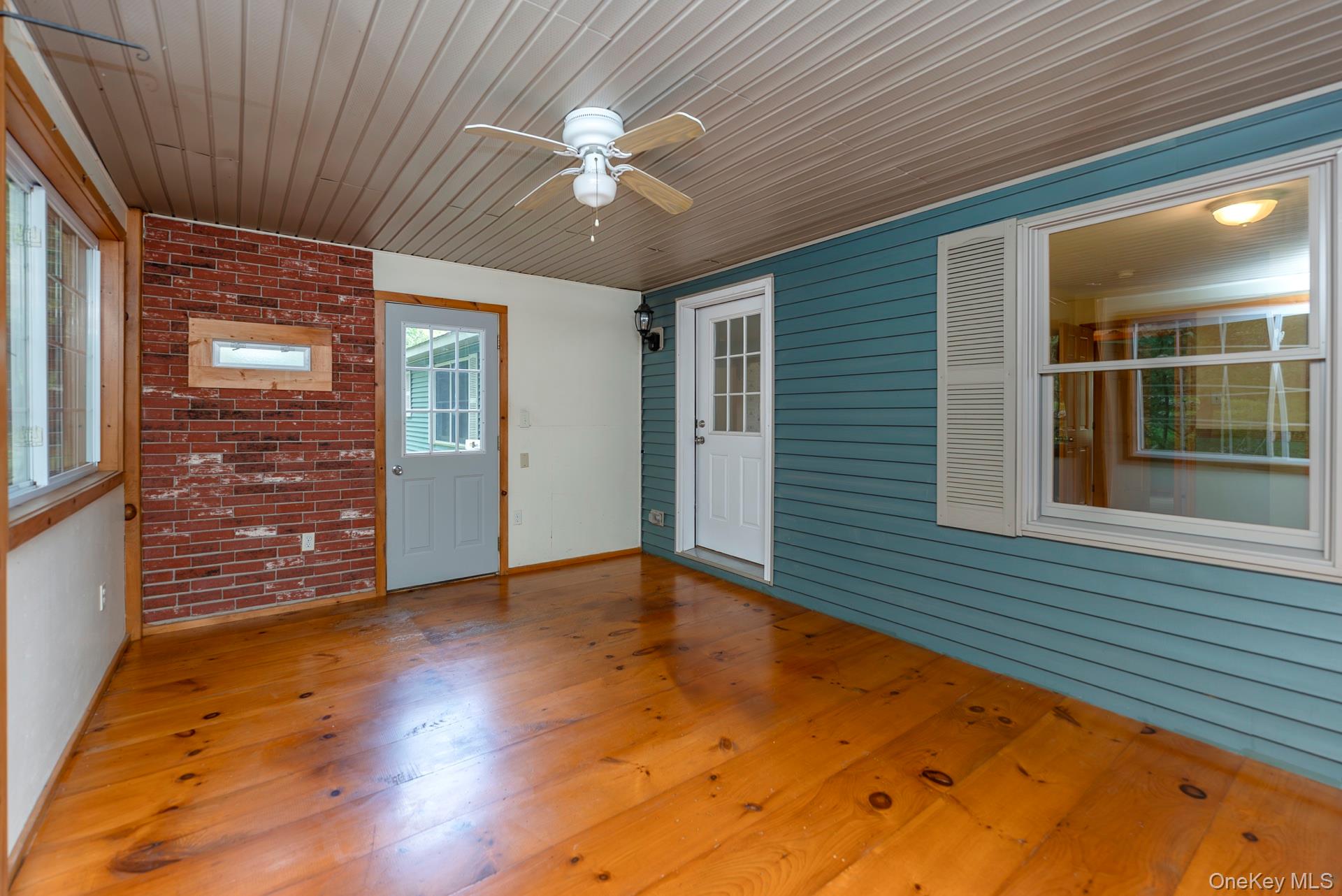 18 Jomar Lane Property Photo 10
