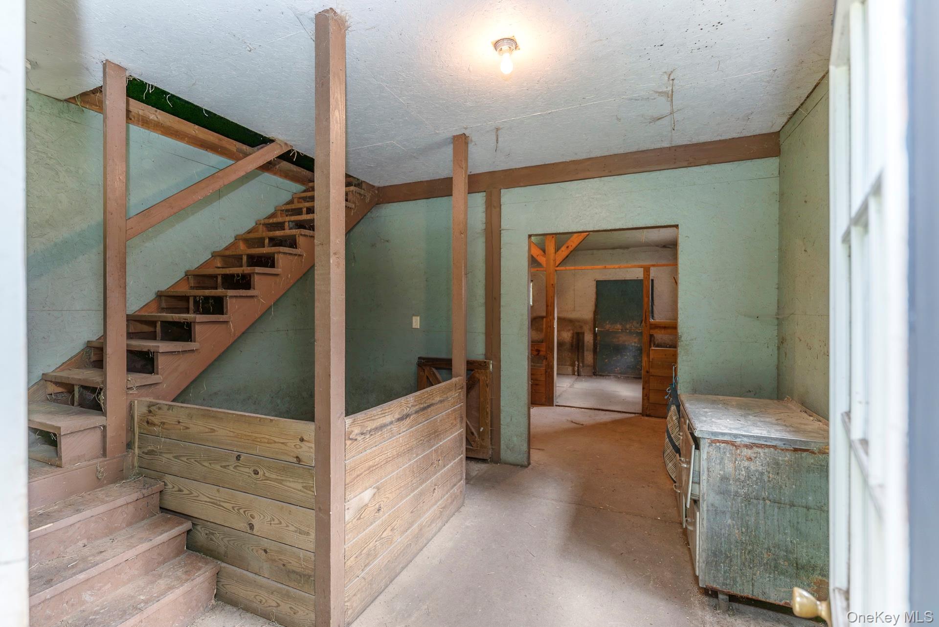 18 Jomar Lane Property Photo 29