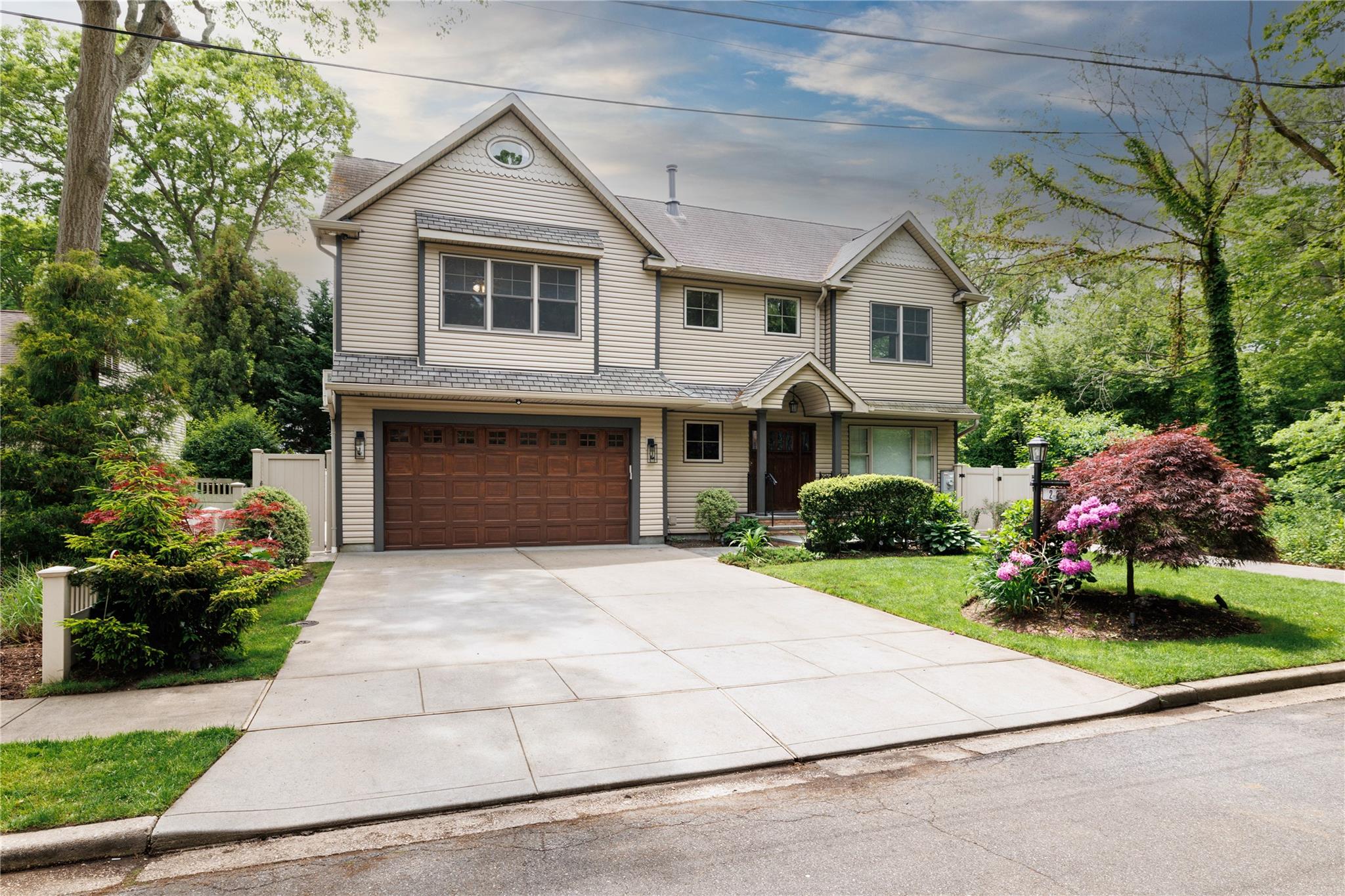 22 Commonwealth Avenue