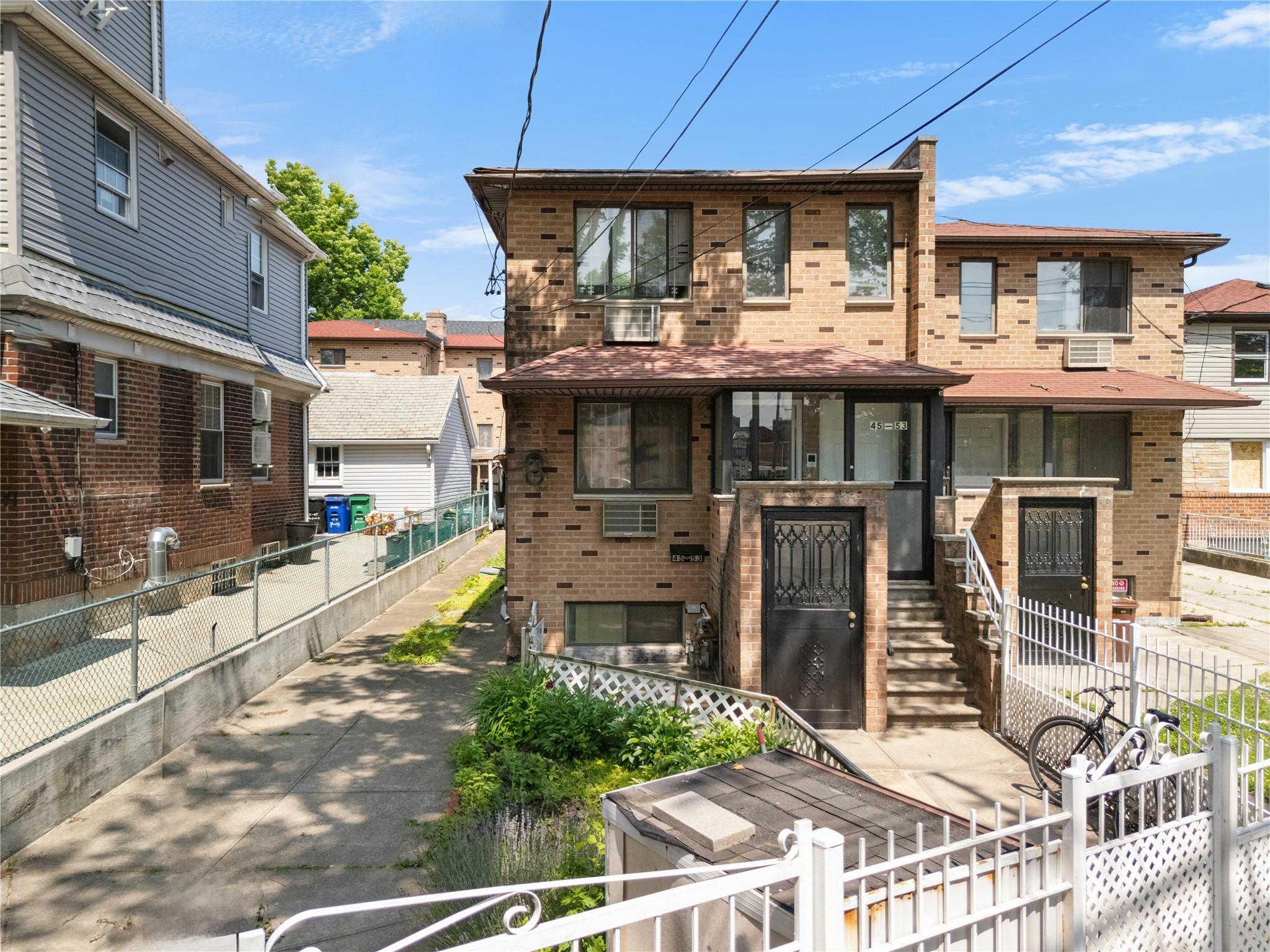 45-53 Parsons Boulevard Property Photo 1