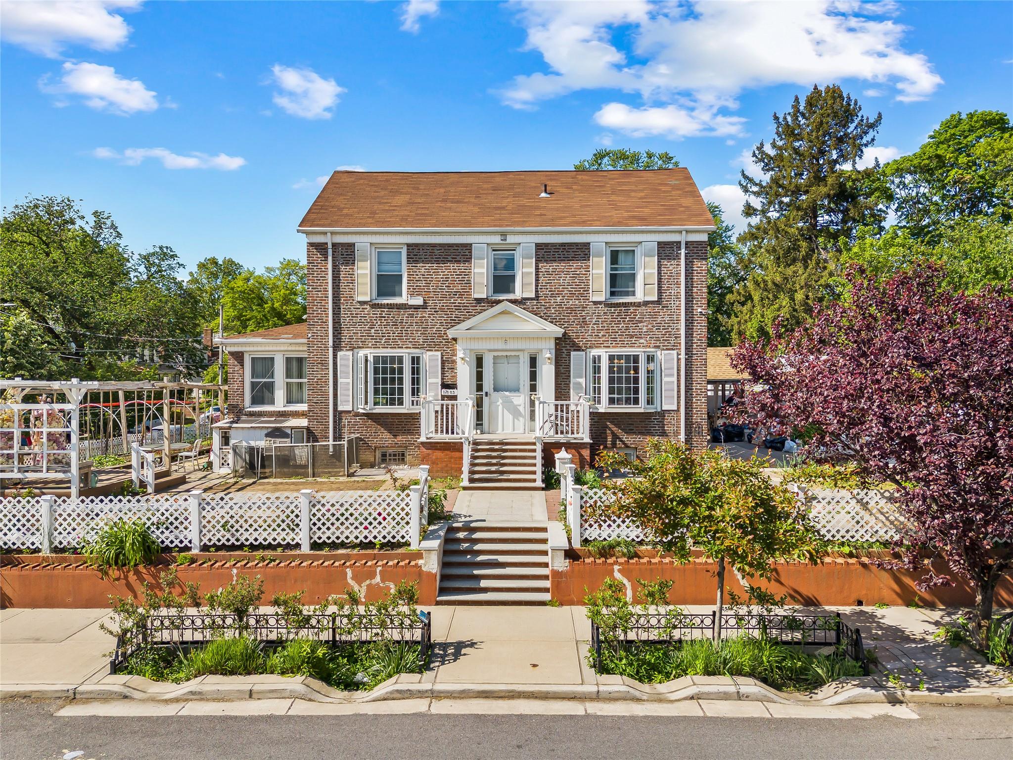 17103 45th Avenue Property Photo 1