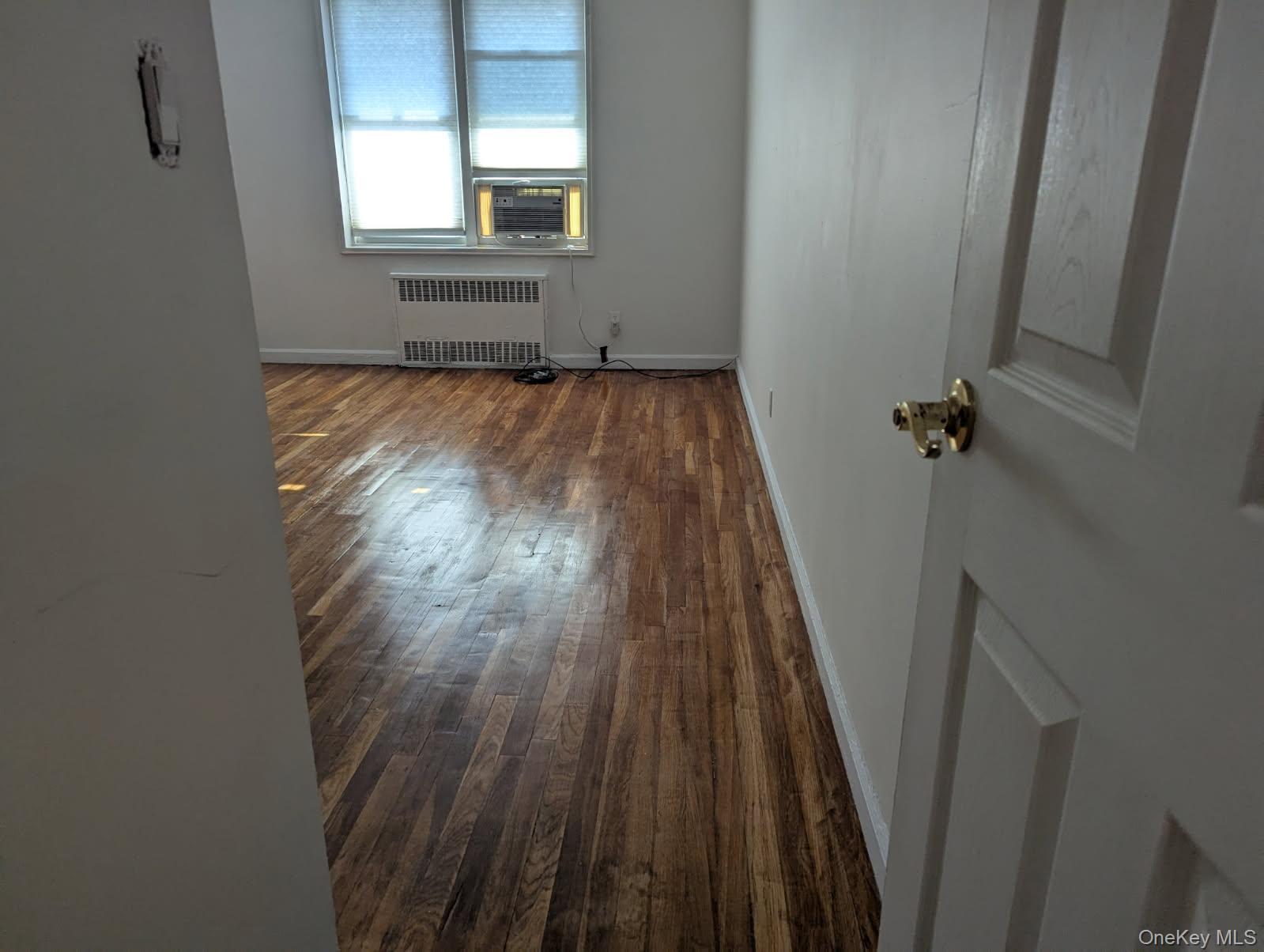 325 King Street 6j Property Photo 4