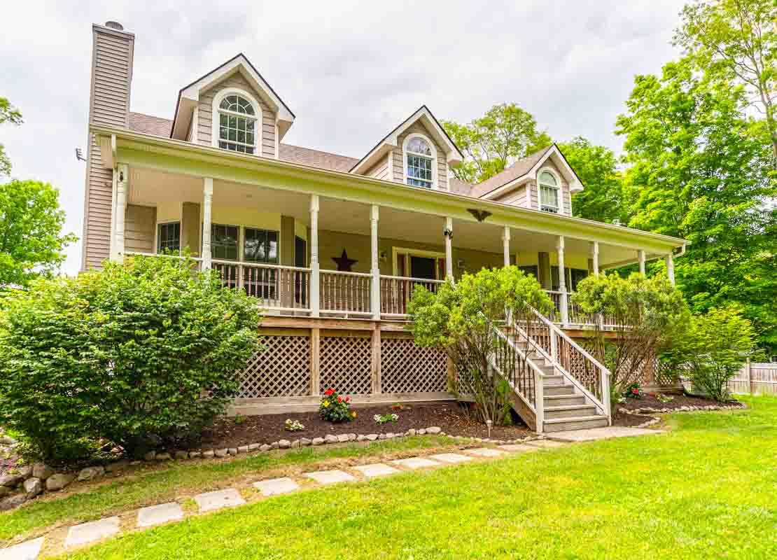 135 Browns Road Property Photo 1