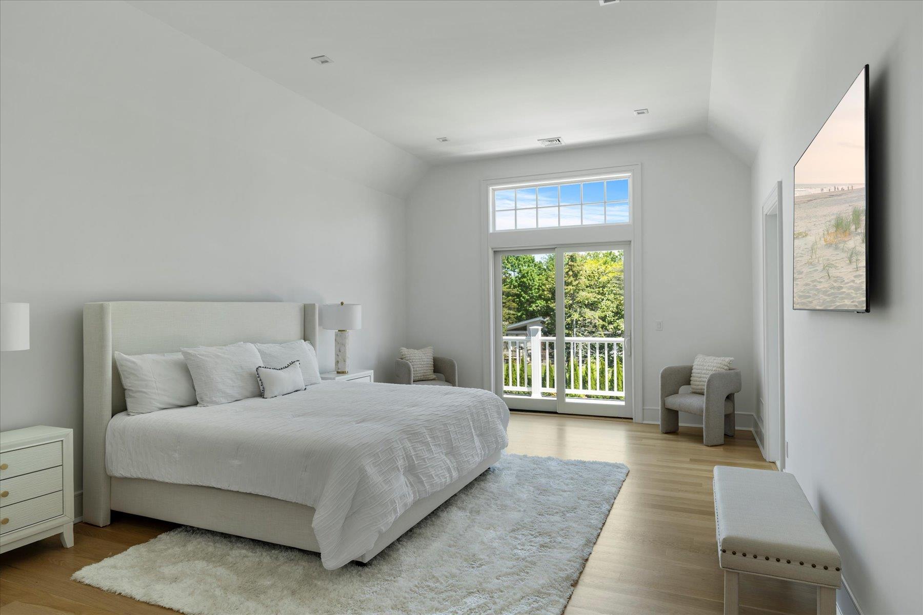58 Country Club Drive Property Photo 16