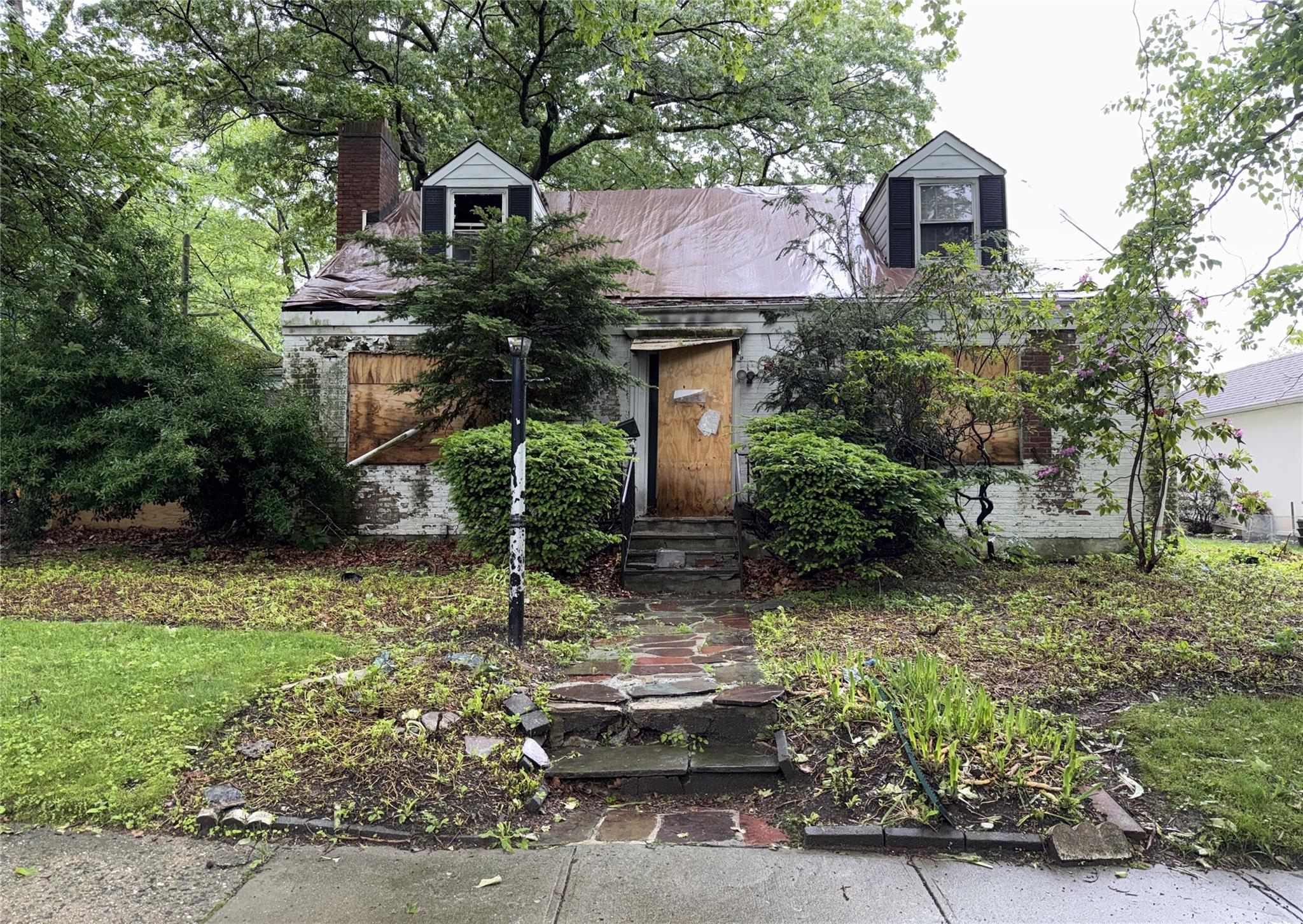 64 Marion Avenue Property Photo 1