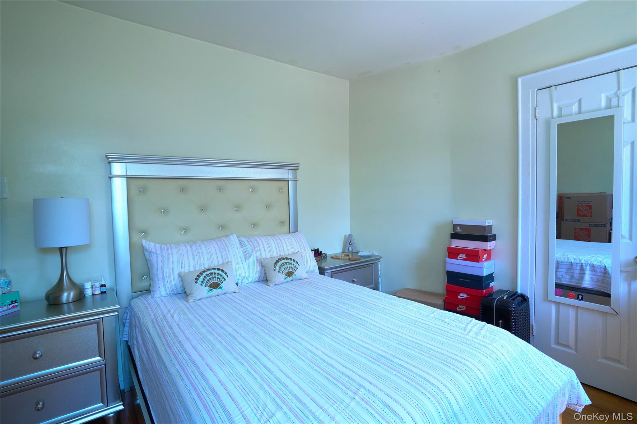 89-10 91 Avenue Property Photo 10