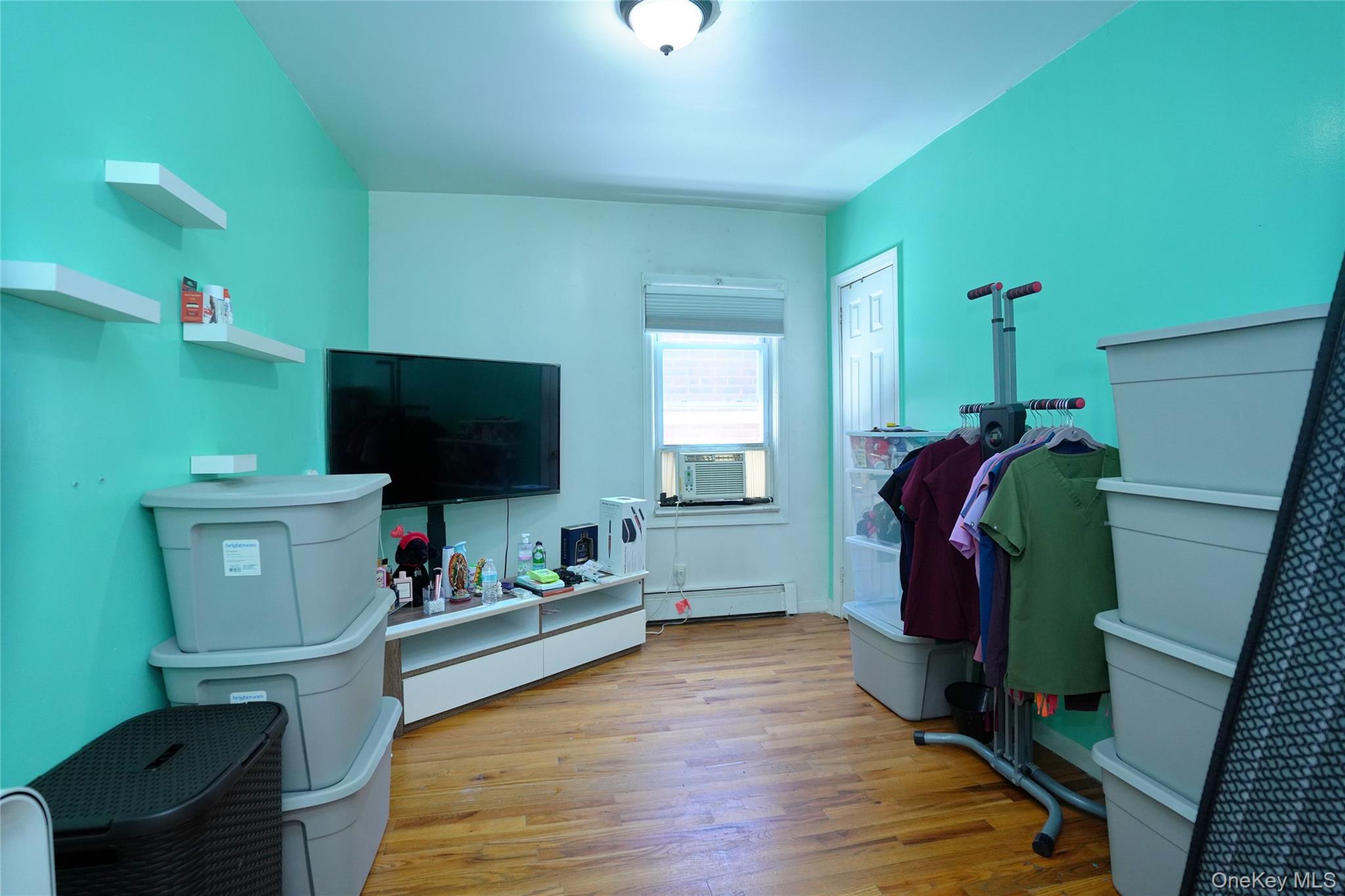 89-10 91 Avenue Property Photo 16