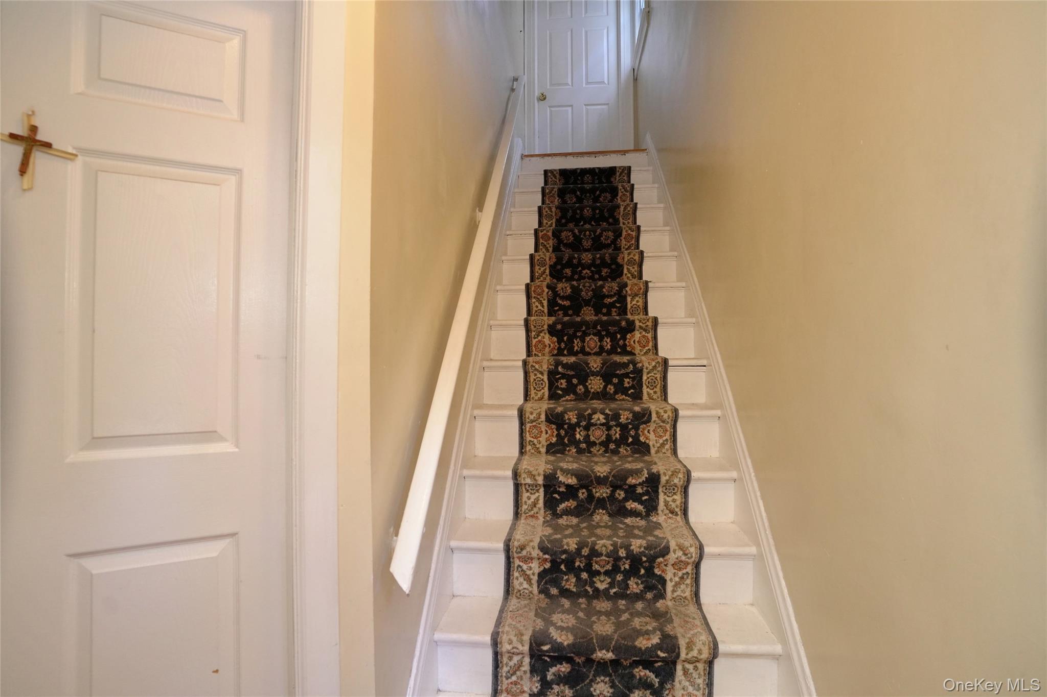 89-10 91 Avenue Property Photo 17