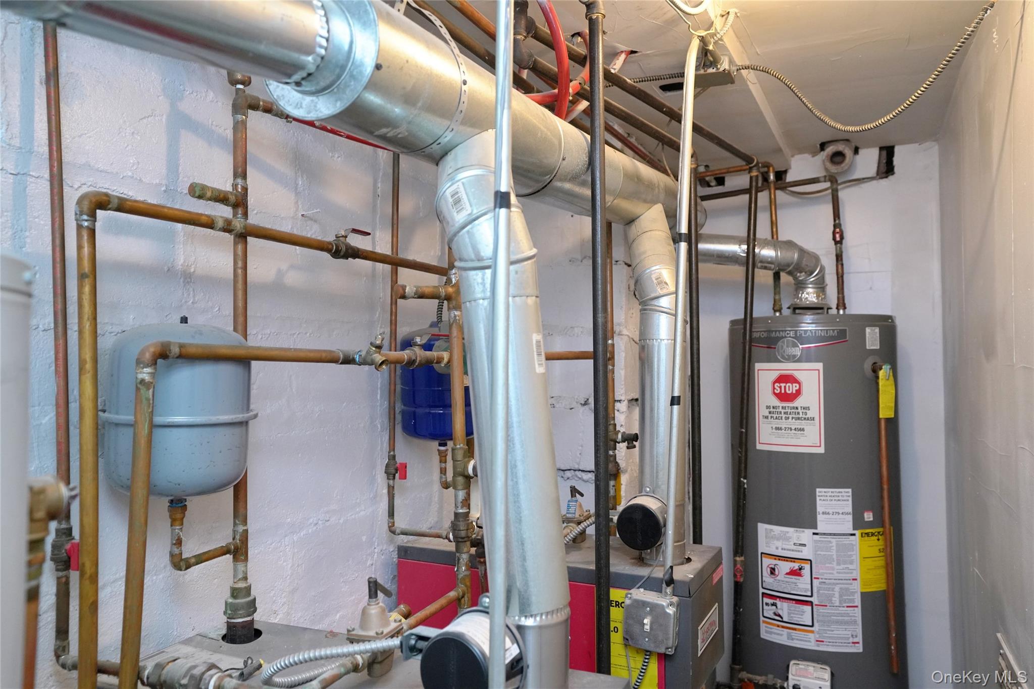 89-10 91 Avenue Property Photo 19