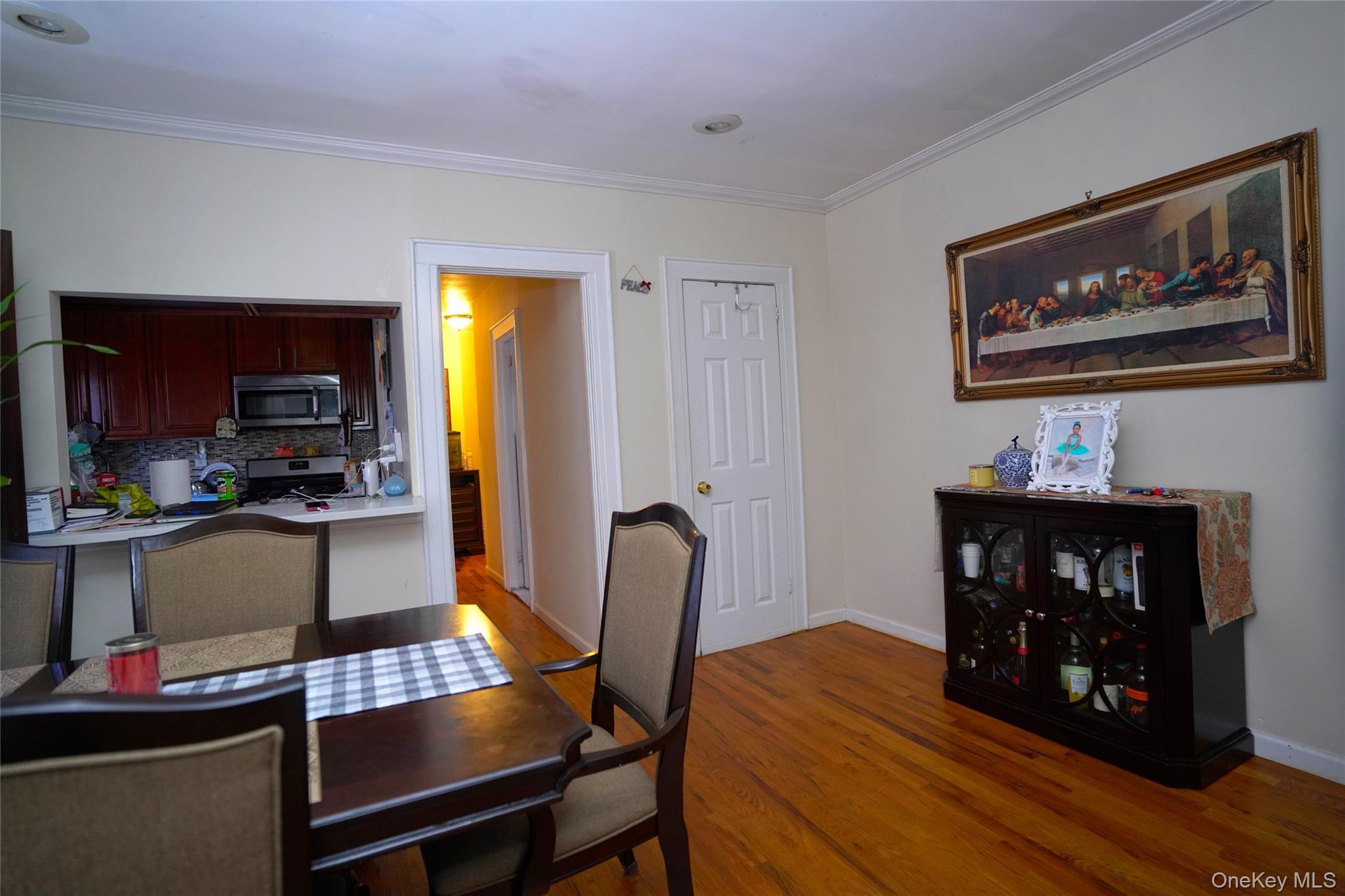 89-10 91 Avenue Property Photo 28