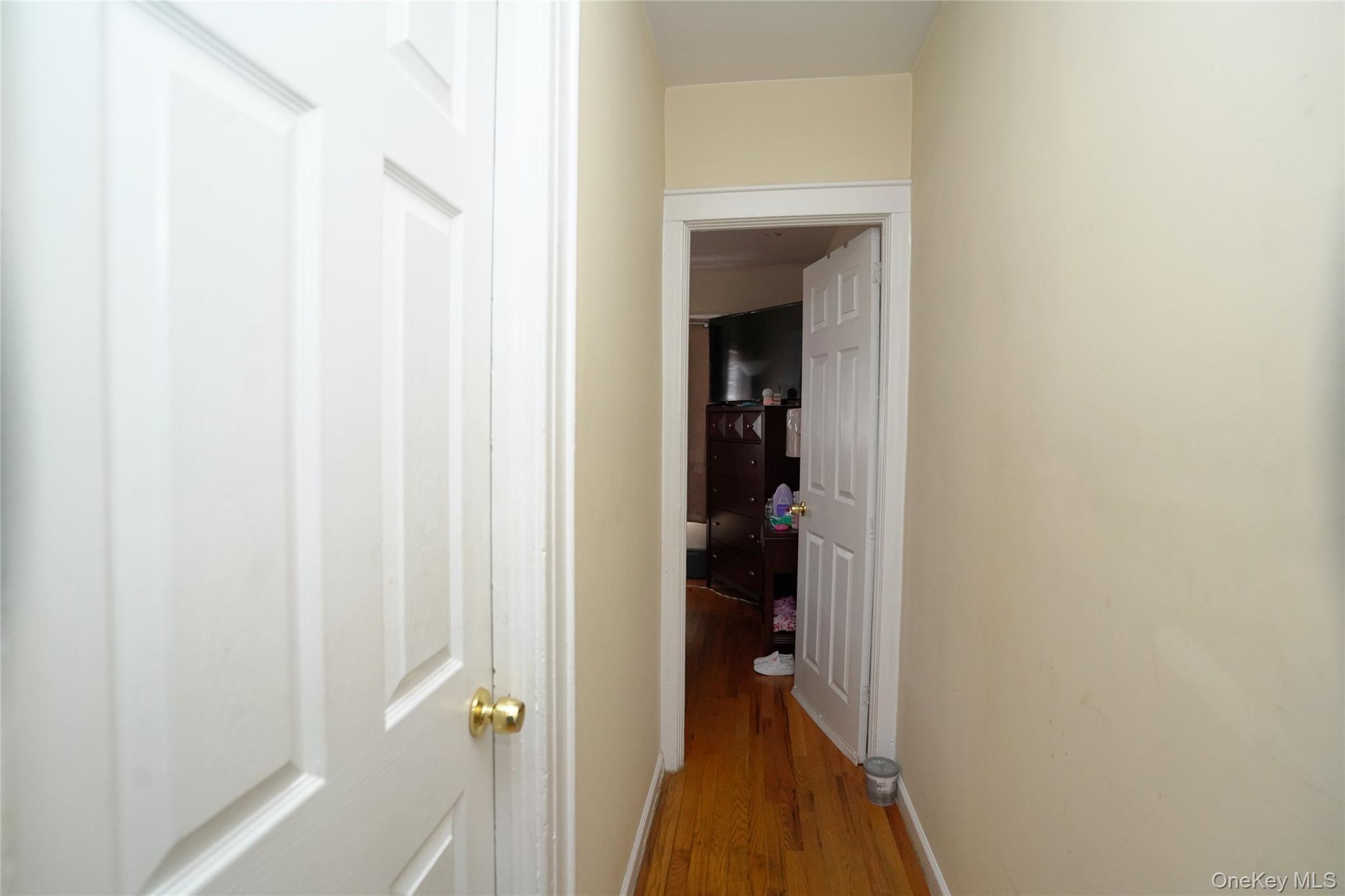 89-10 91 Avenue Property Photo 34