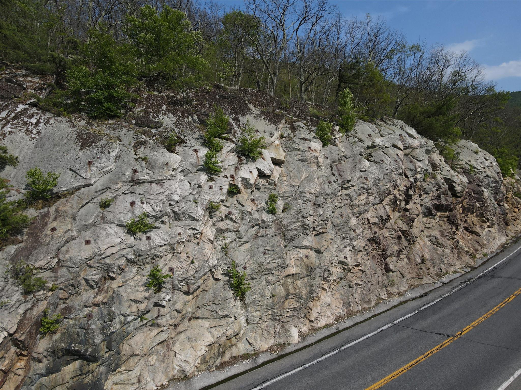 Route 52 Property Photo 3