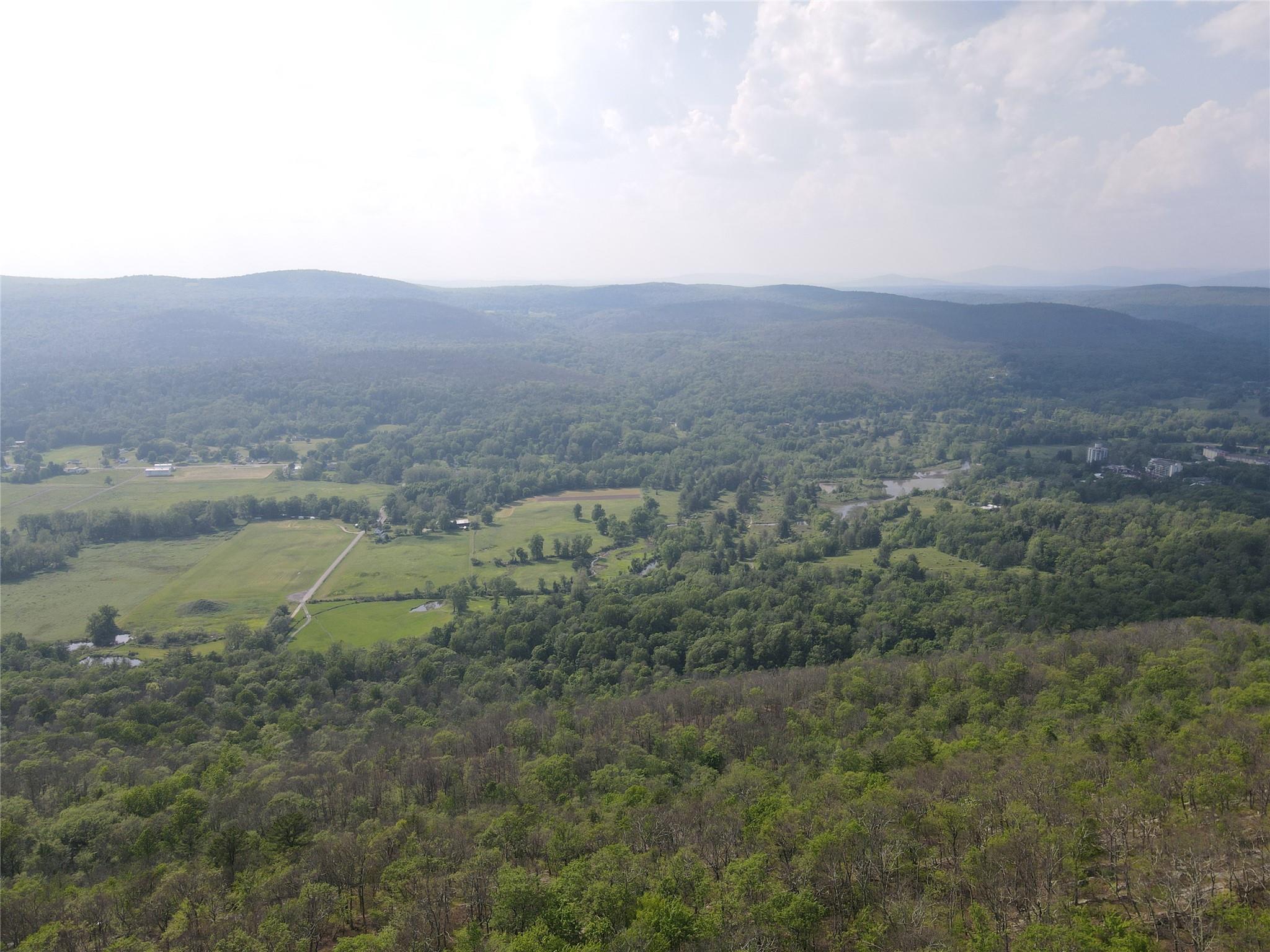 Route 52 Property Photo 4