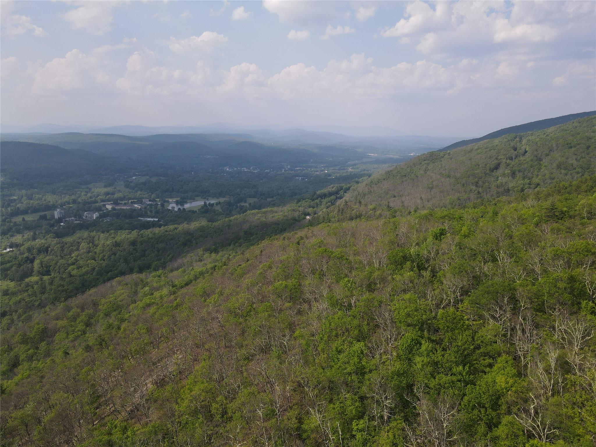 Route 52 Property Photo 5