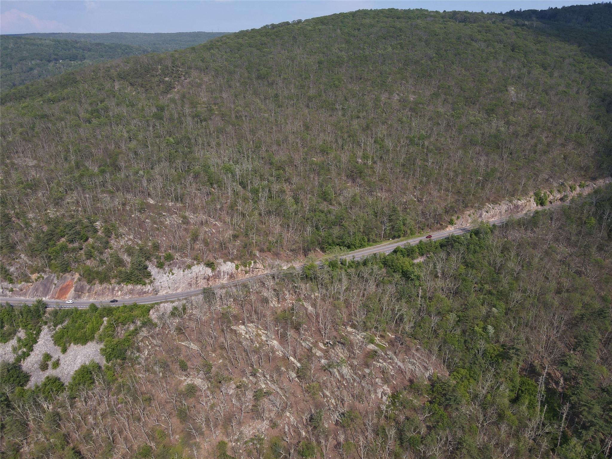 Route 52 Property Photo 9