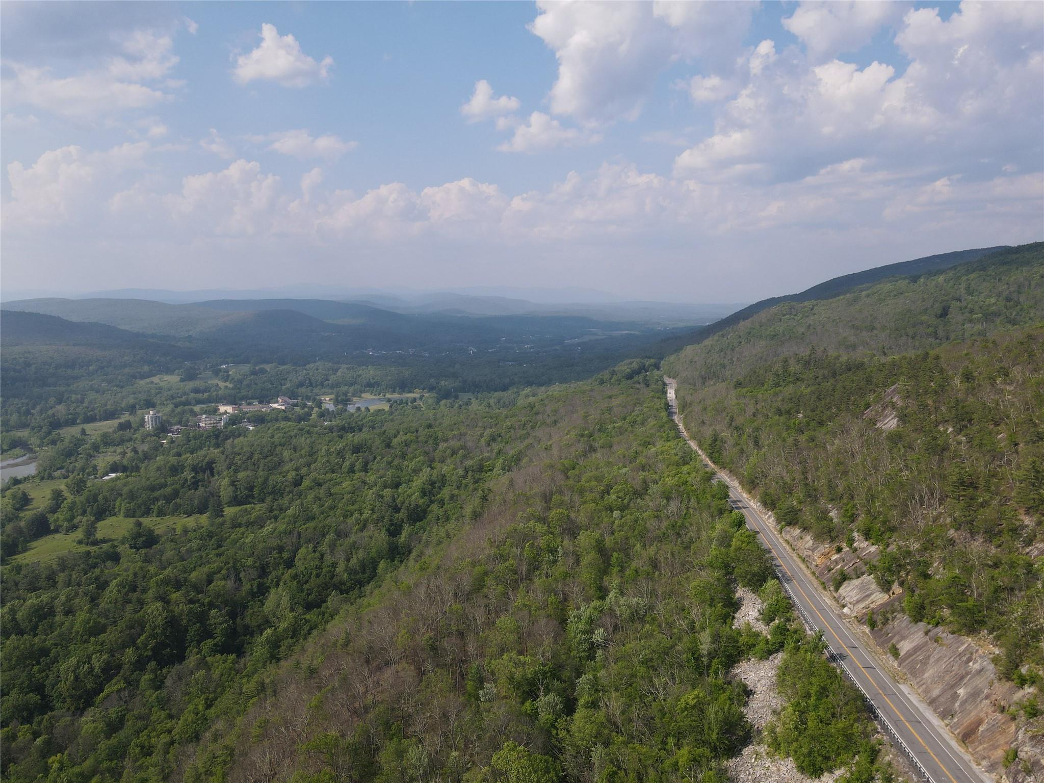 Route 52 Property Photo 11
