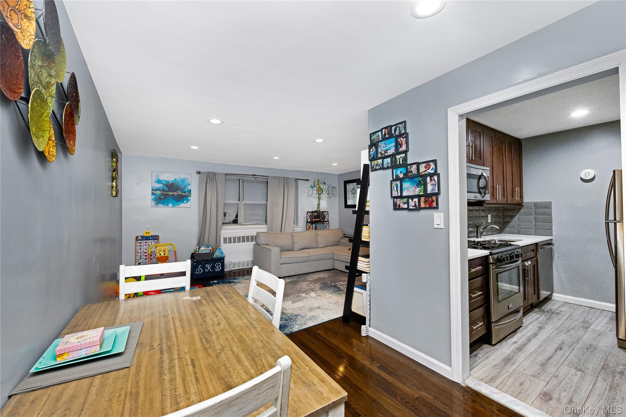 88-25 155th Avenue 2m Property Photo 3