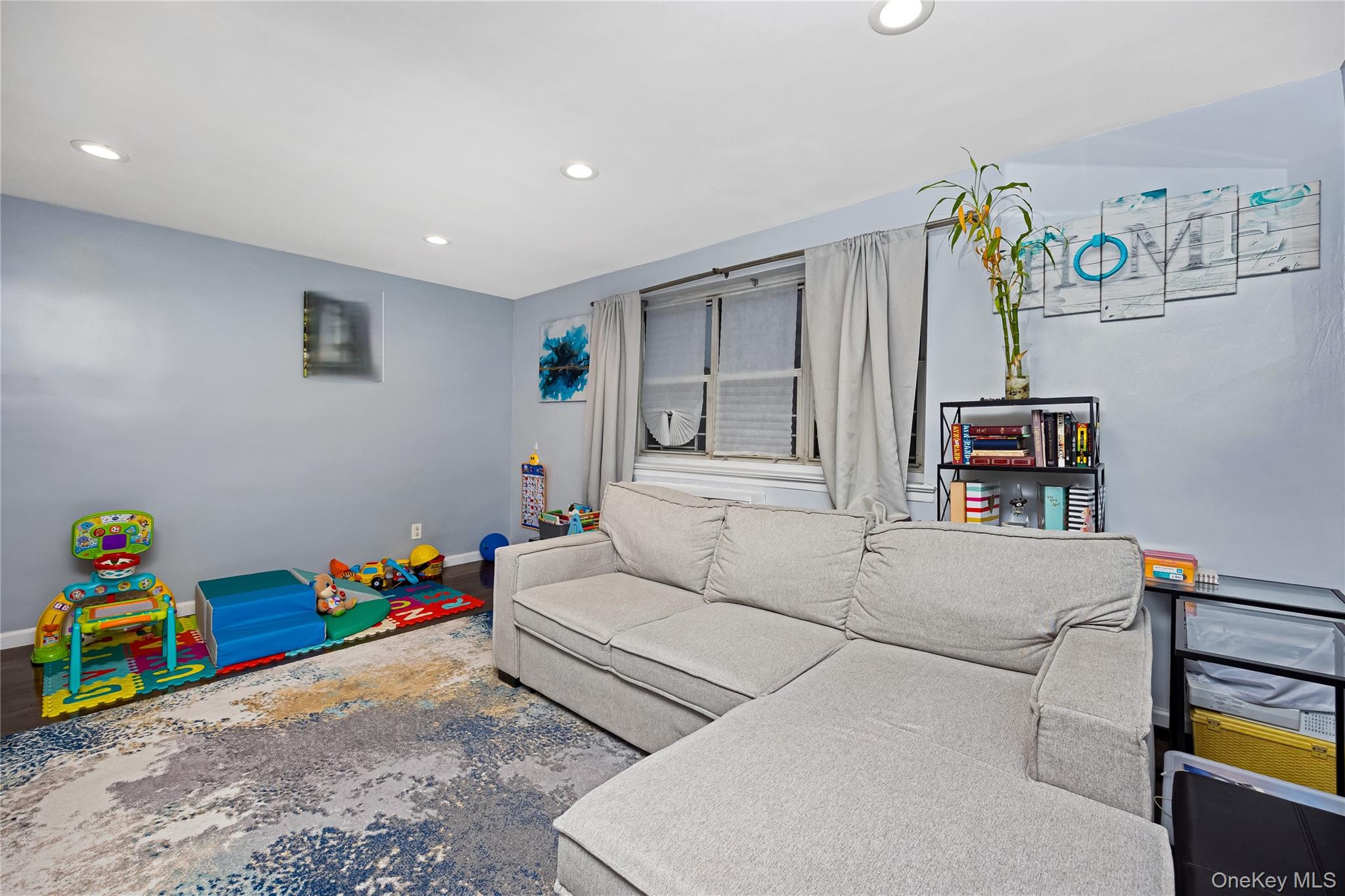 88-25 155th Avenue 2m Property Photo 7