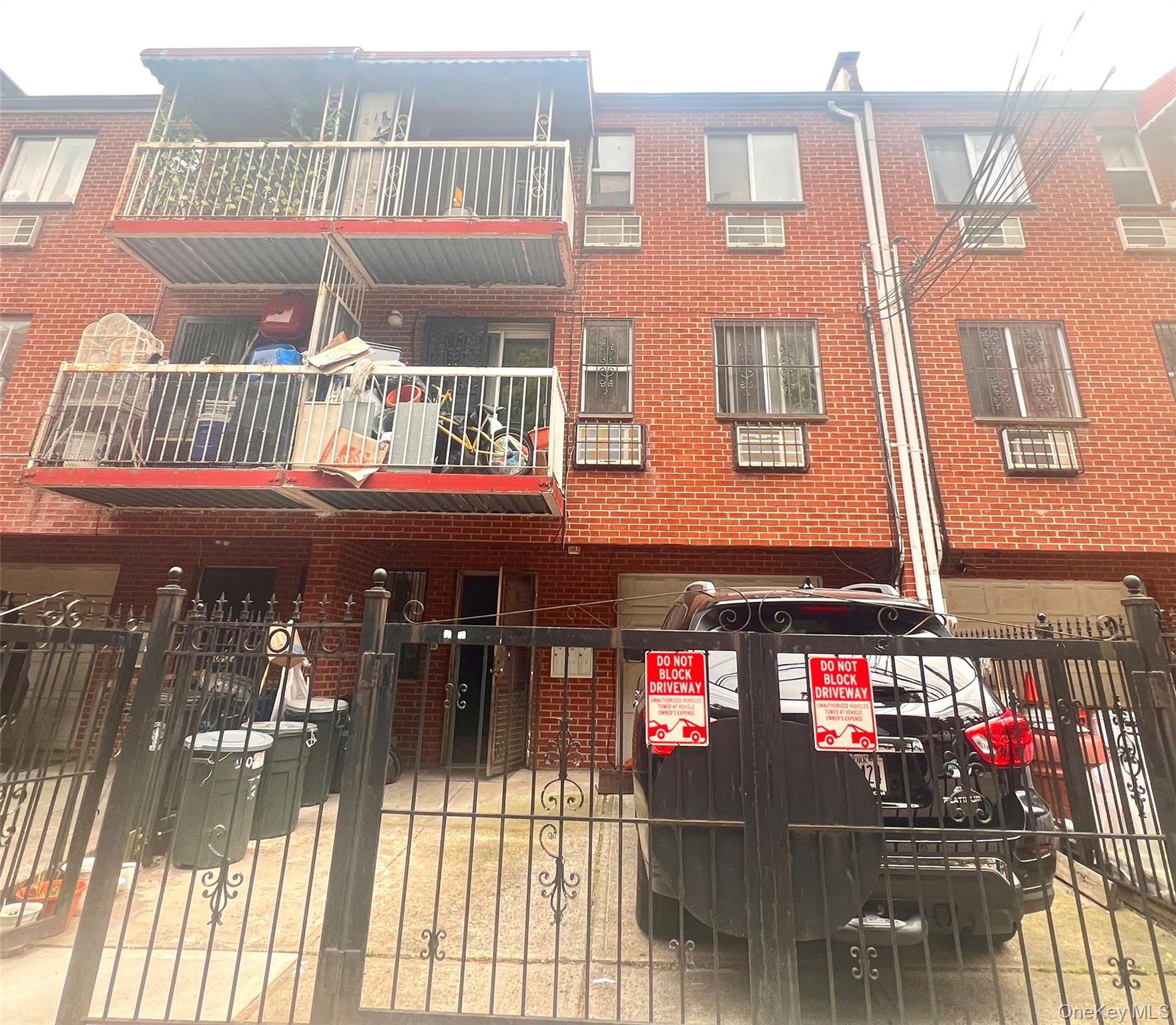 40-70 Case Street Property Photo 1