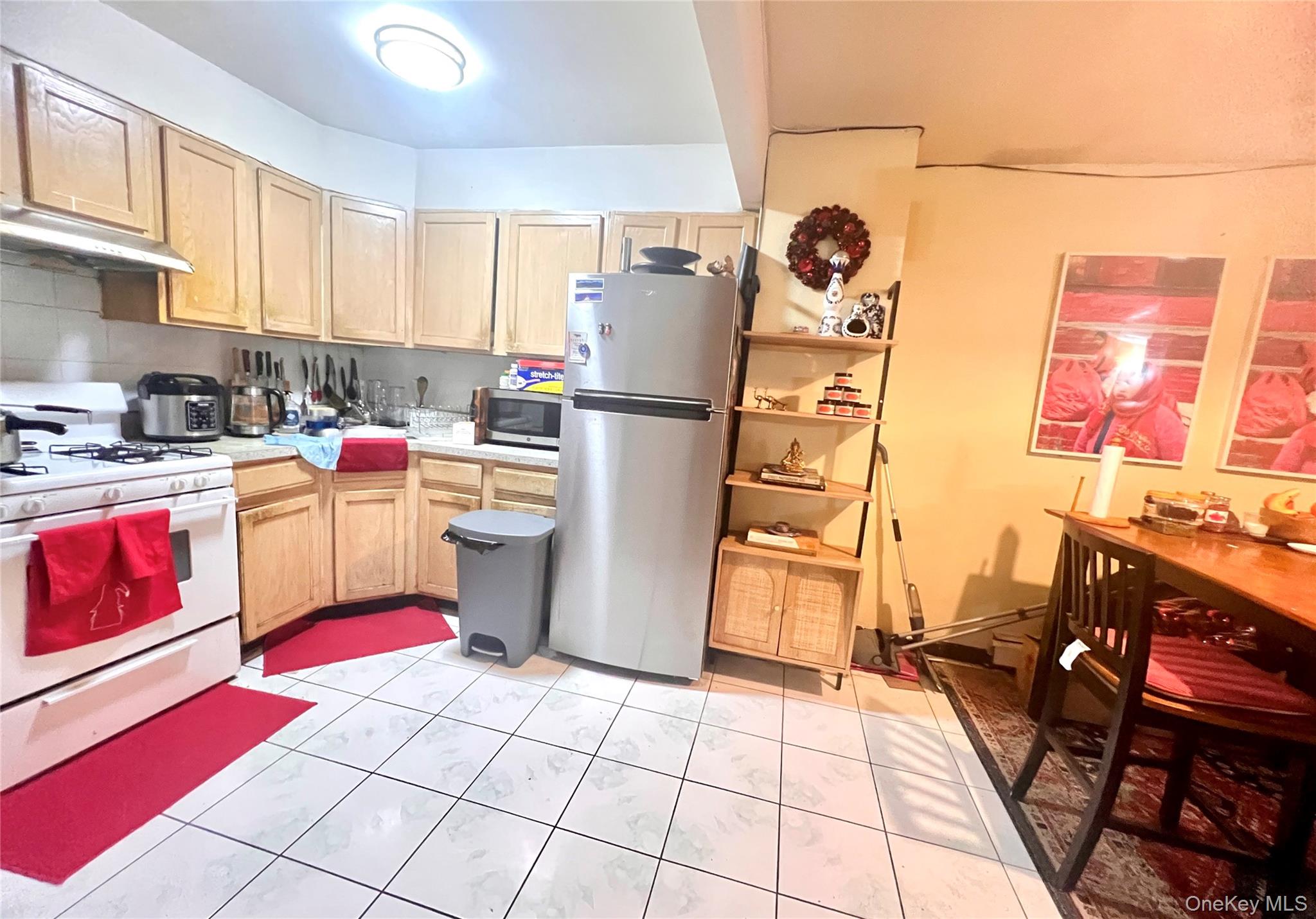 40-70 Case Street Property Photo 7