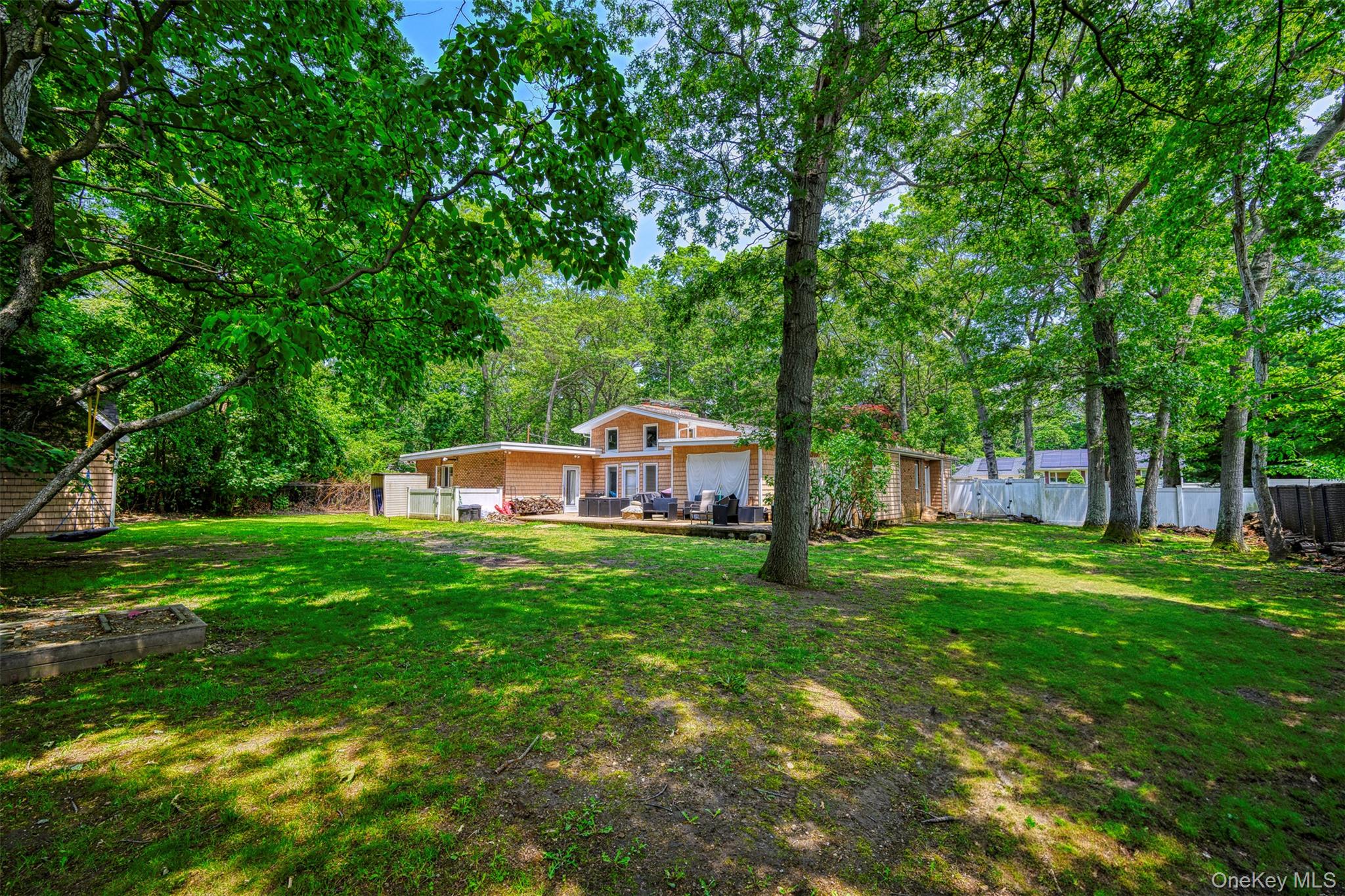 10 Hunter Avenue Property Photo 38
