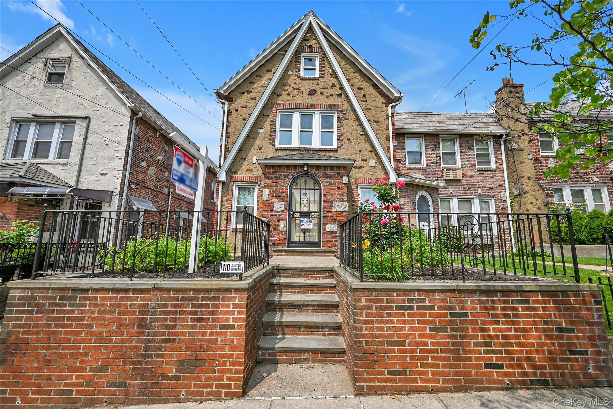 5428 65th Place Property Photo 8