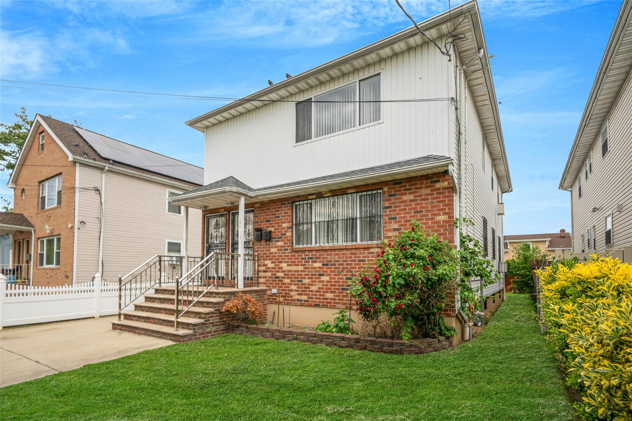 14015 159th Street Property Photo 2