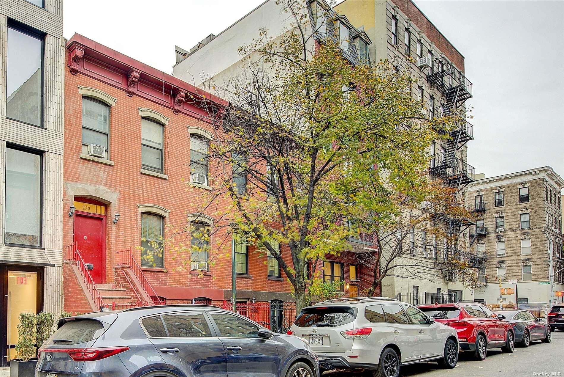 230 S 2nd Street Property Photo 2