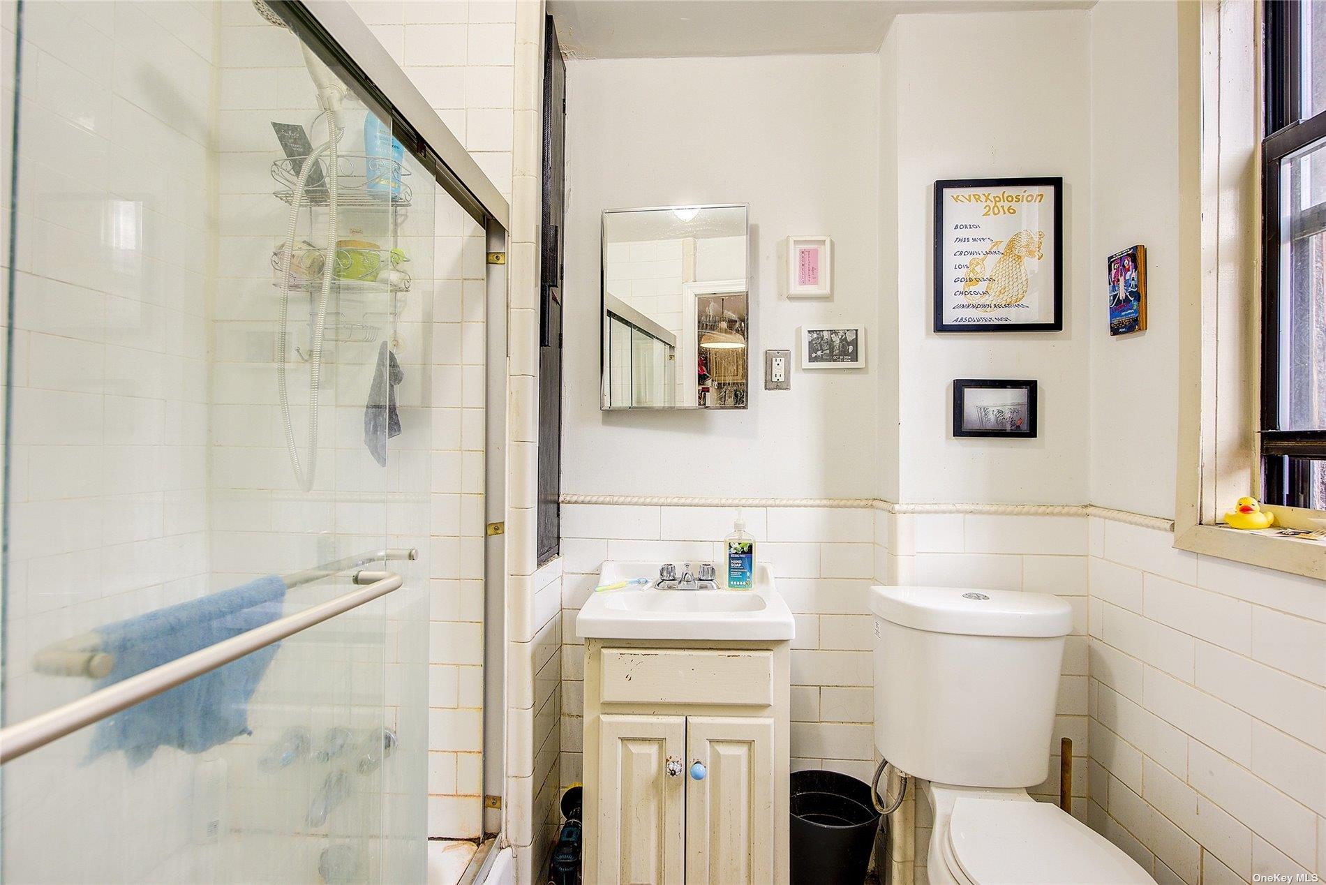 230 S 2nd Street Property Photo 6