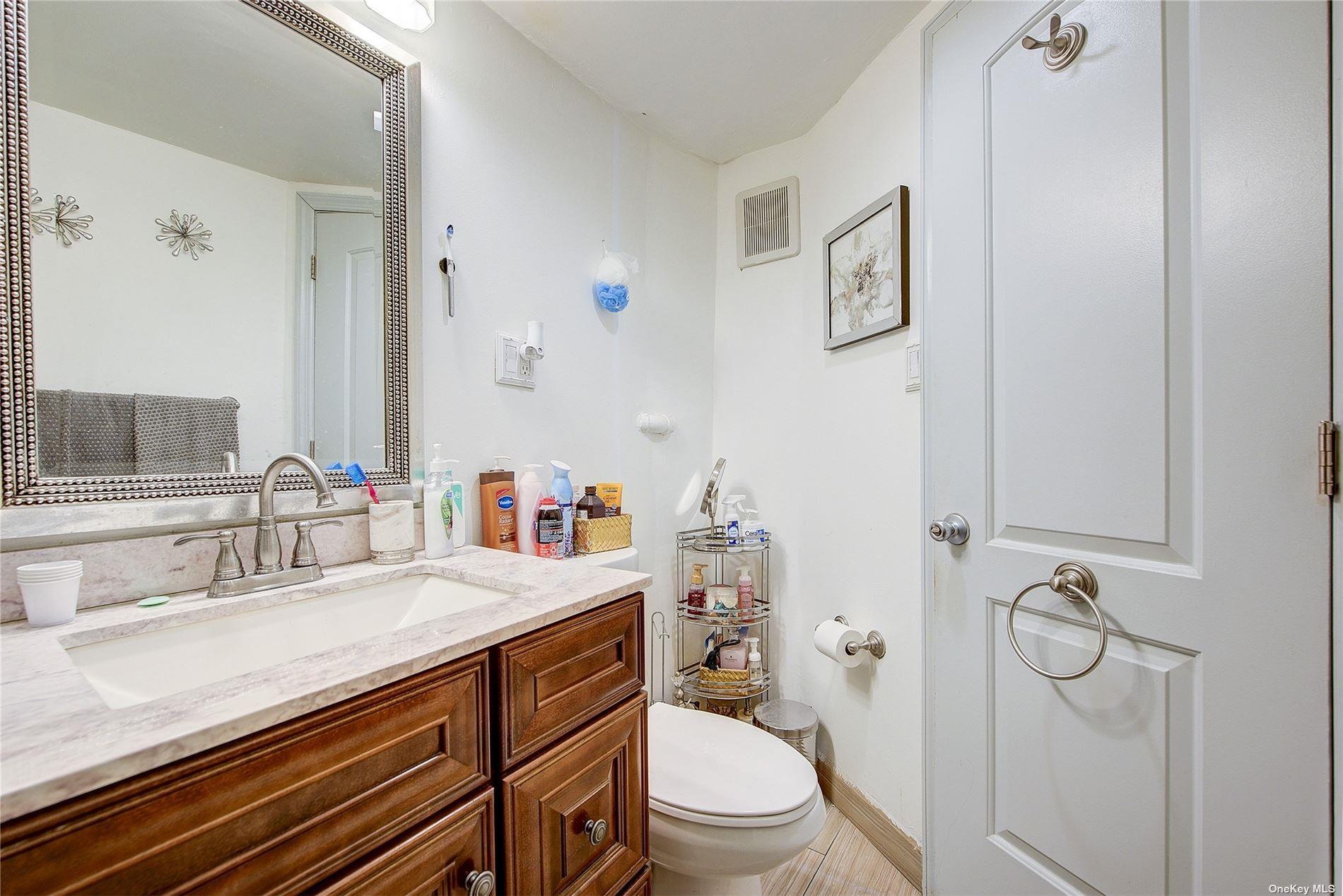 230 S 2nd Street Property Photo 12