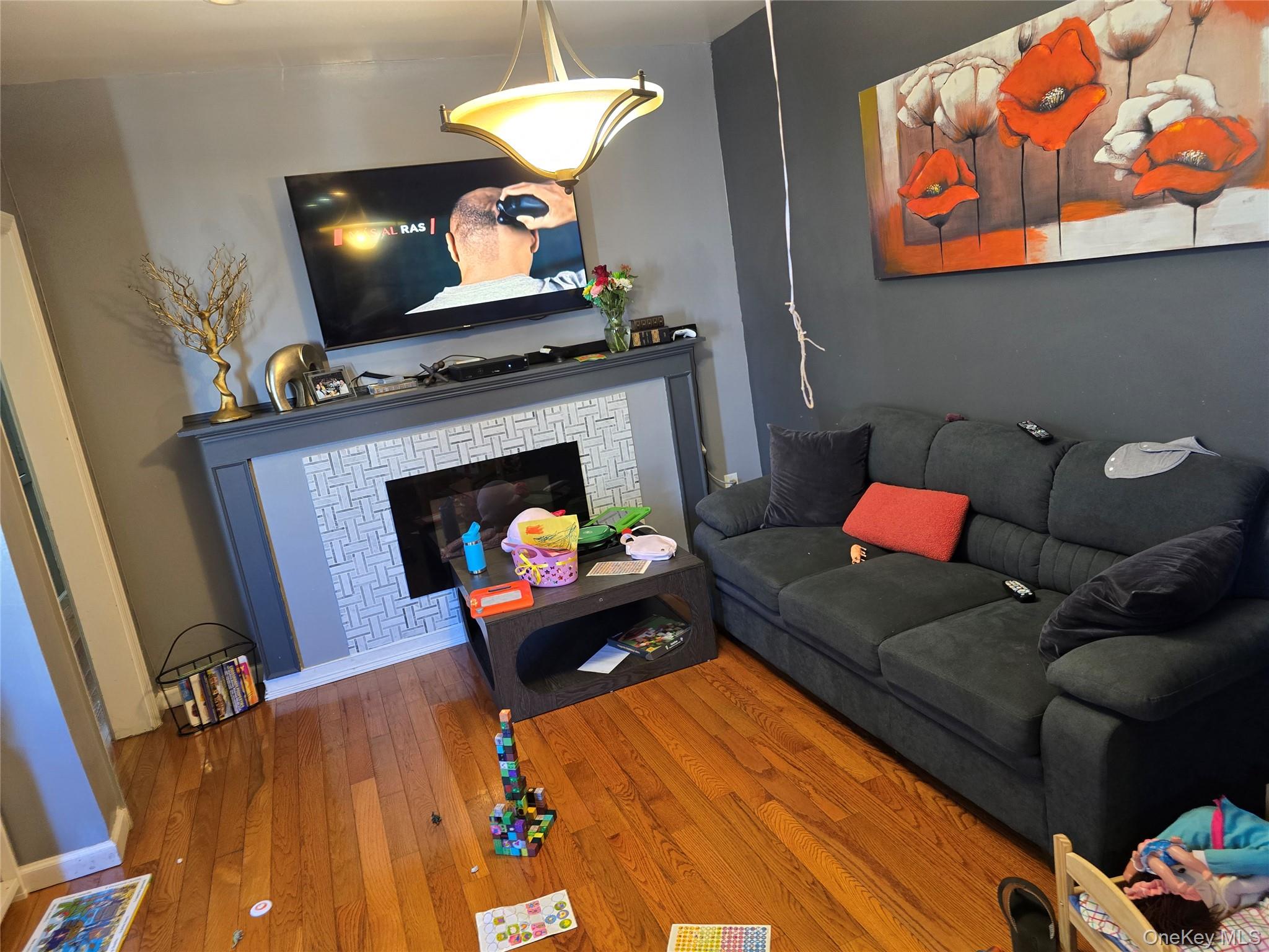 367 Lincoln Avenue Property Photo 8