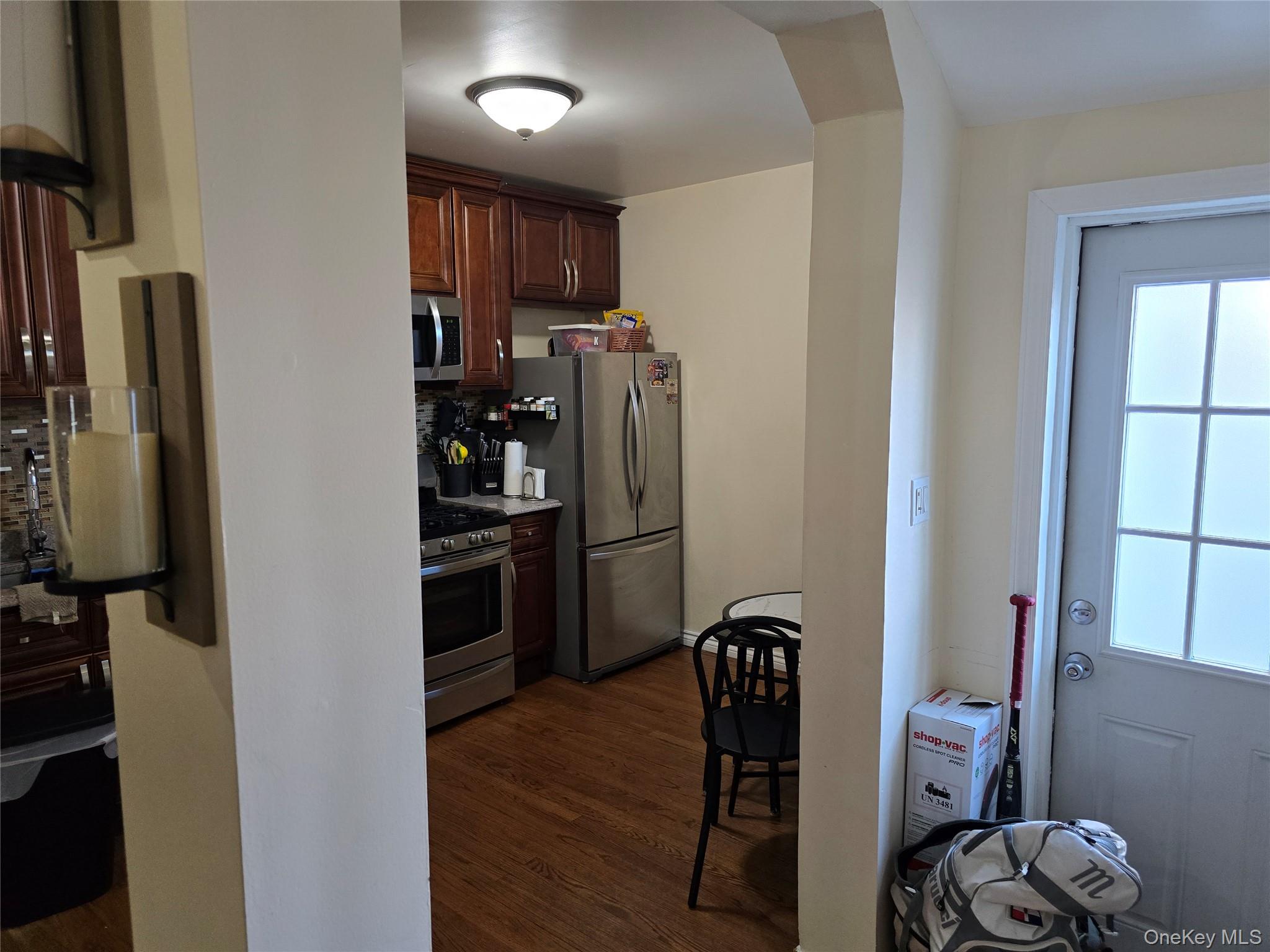 367 Lincoln Avenue Property Photo 12