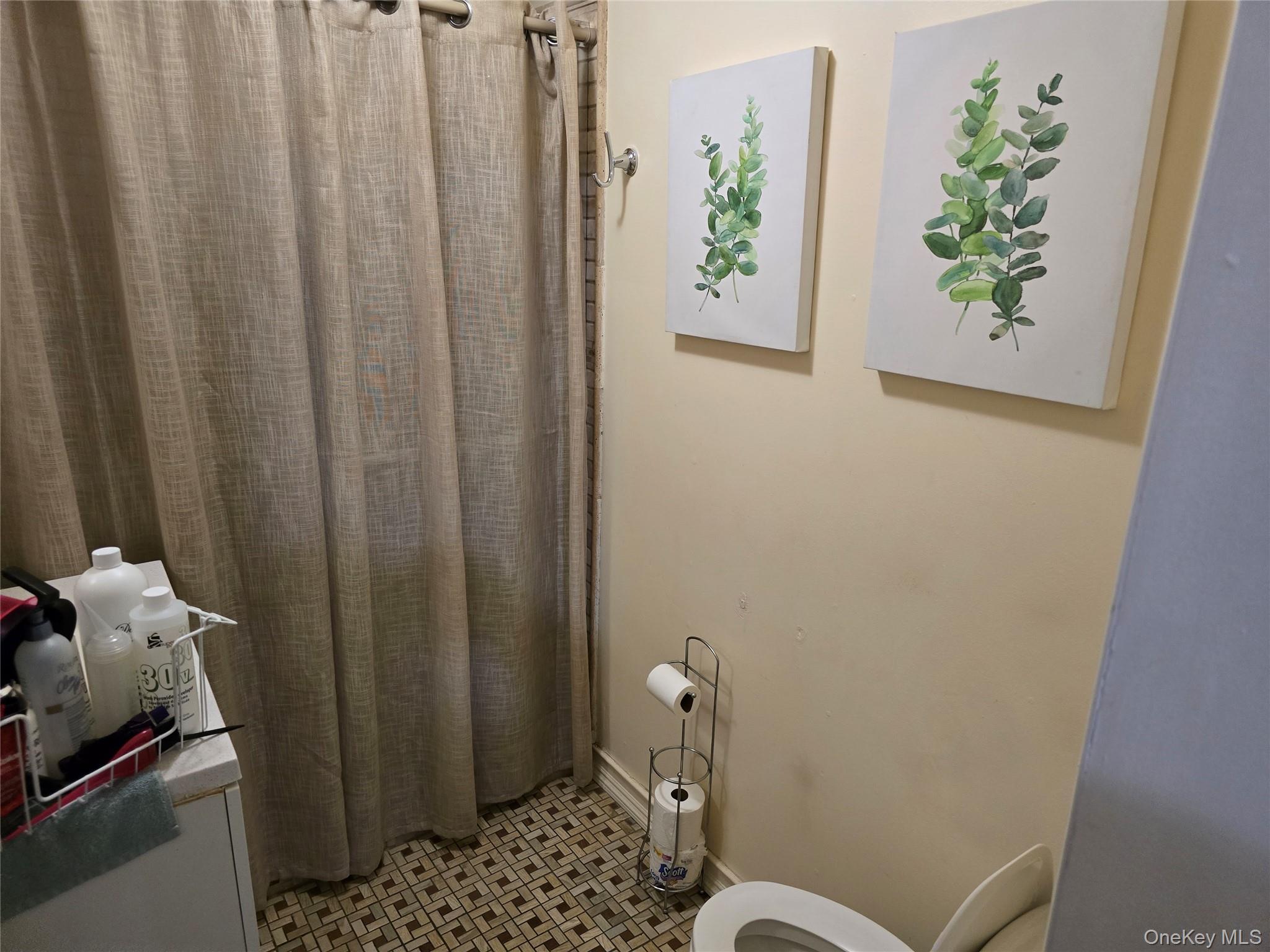 367 Lincoln Avenue Property Photo 20